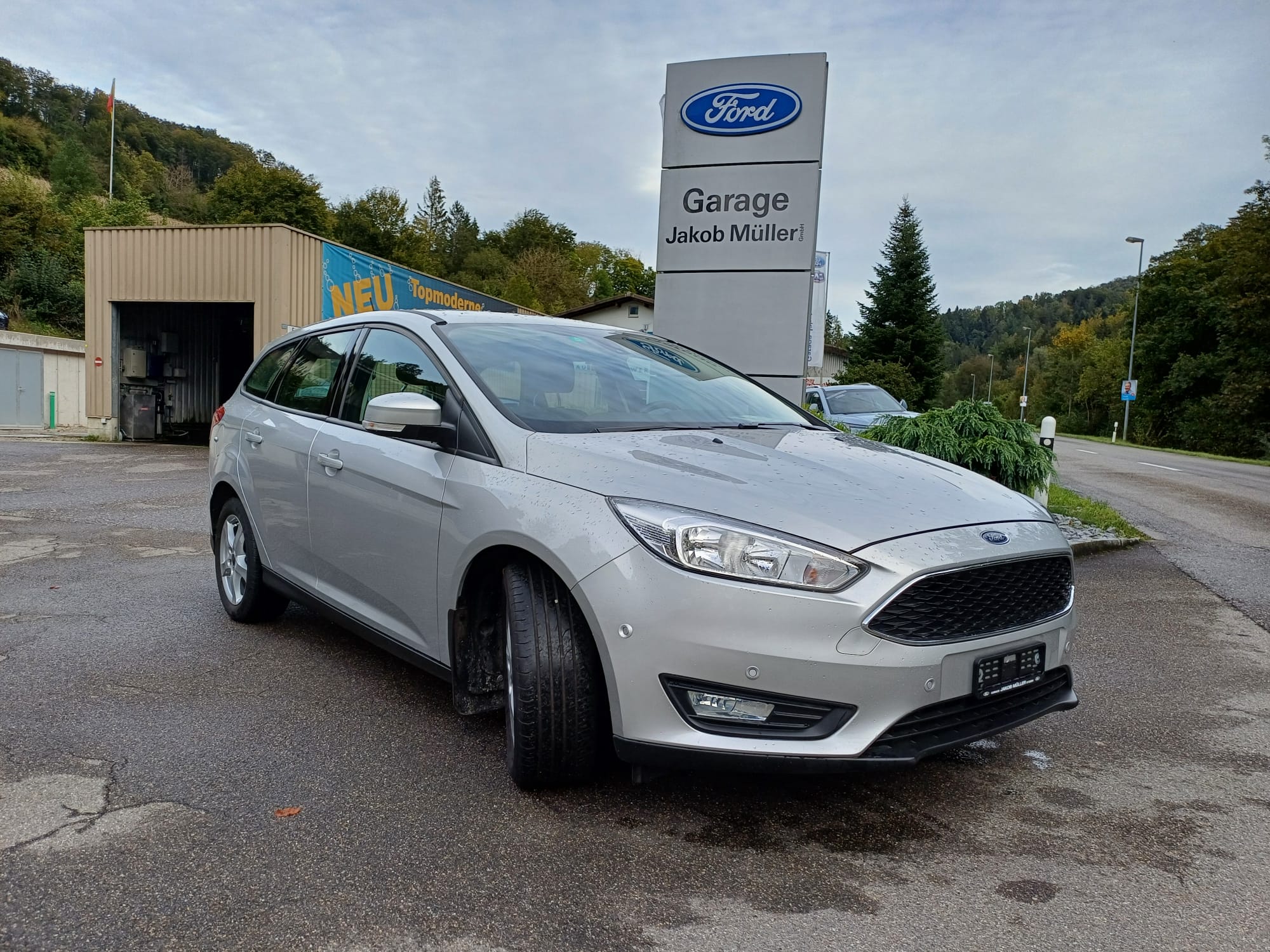 FORD Focus 1.0 SCTi Trend Automatic