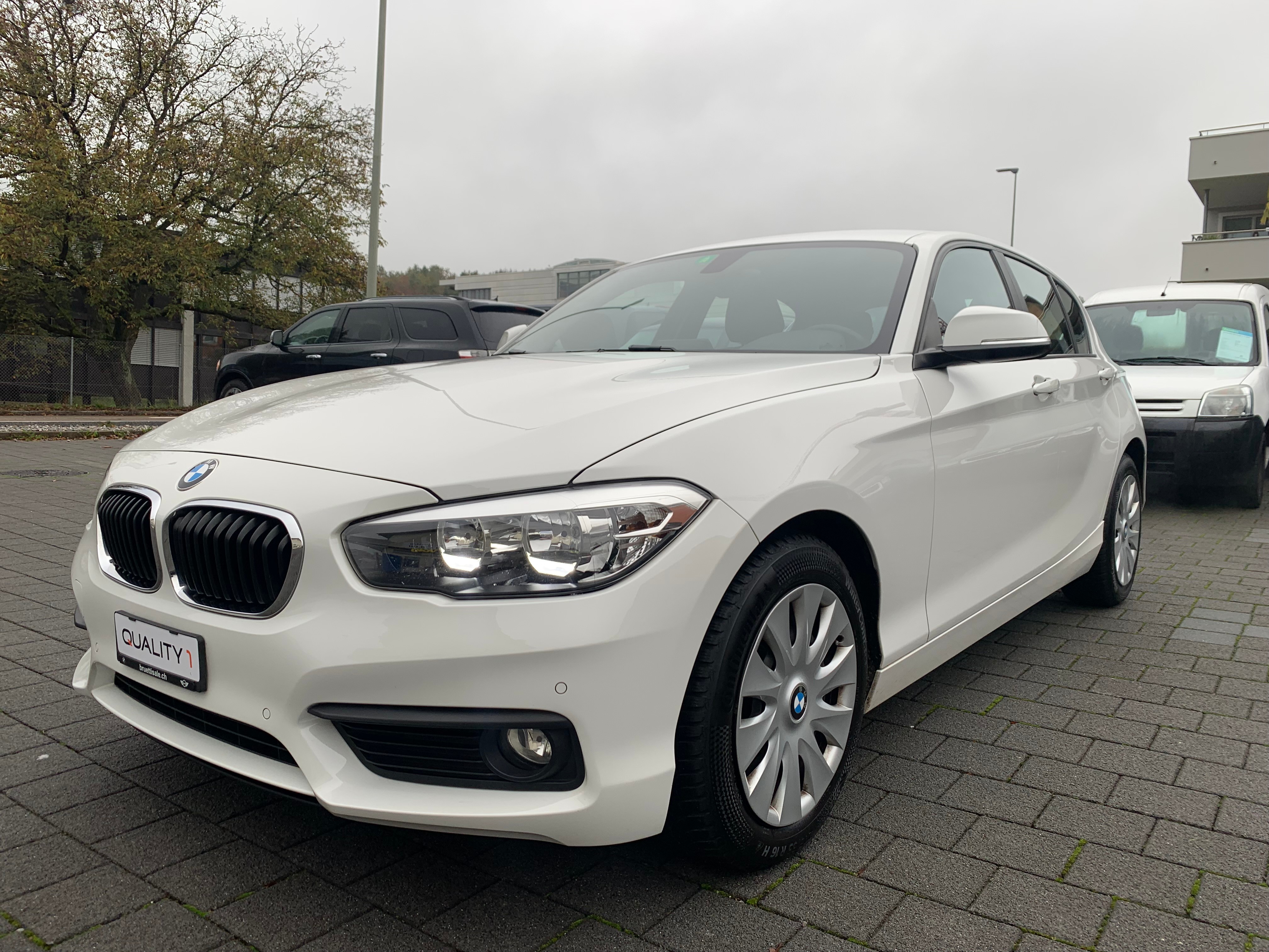 BMW 118i Sport Line