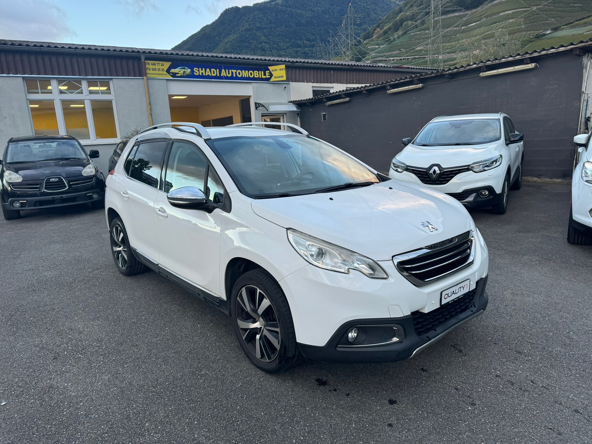 PEUGEOT 2008 1.2 PureTech Allure