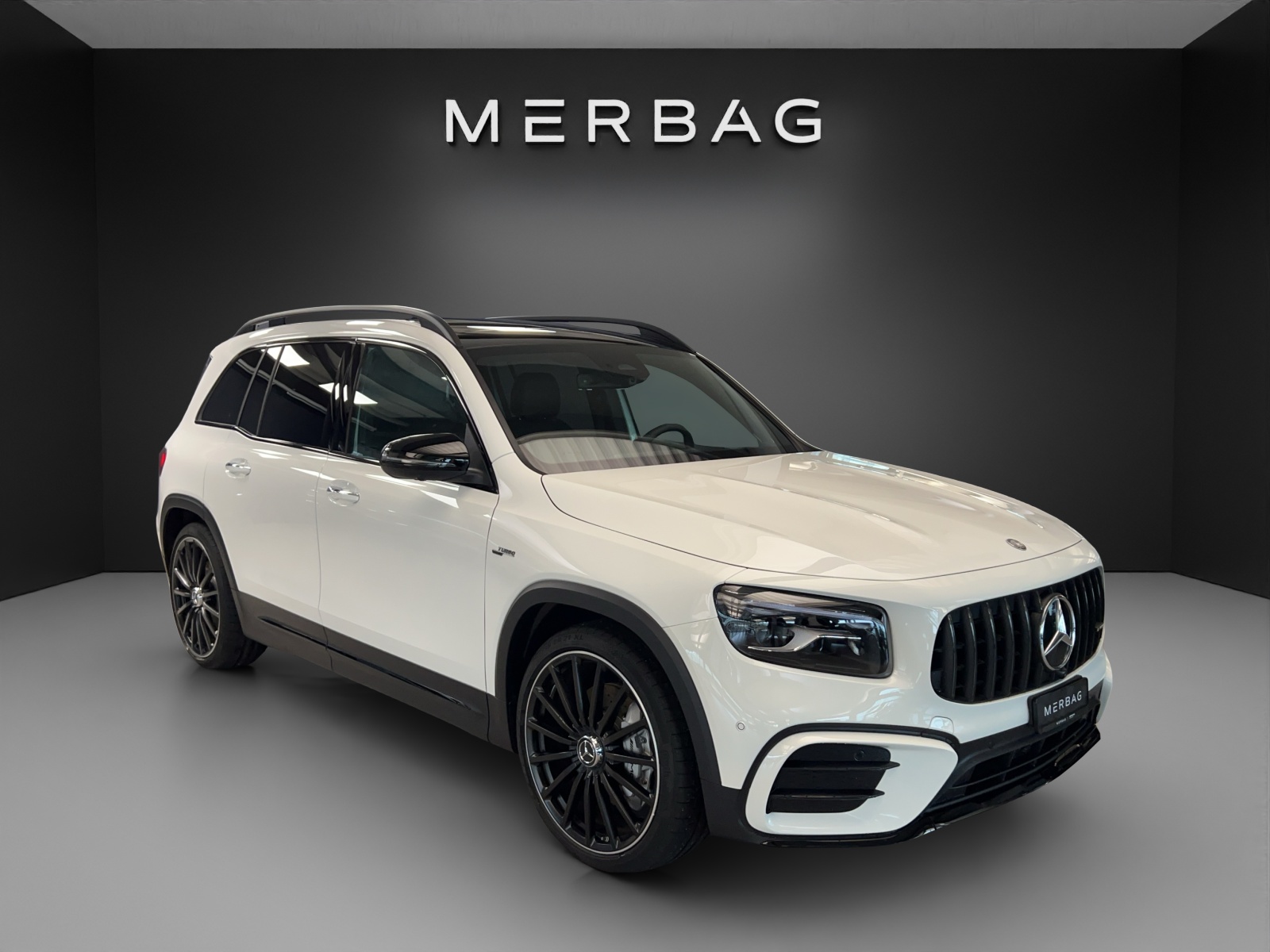 MERCEDES-BENZ GLB AMG 35 4M 8G-Tronic