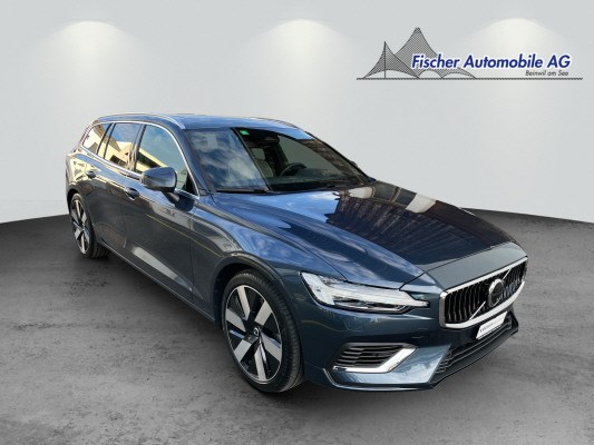 VOLVO V60 T6 eAWD Ultim Bright