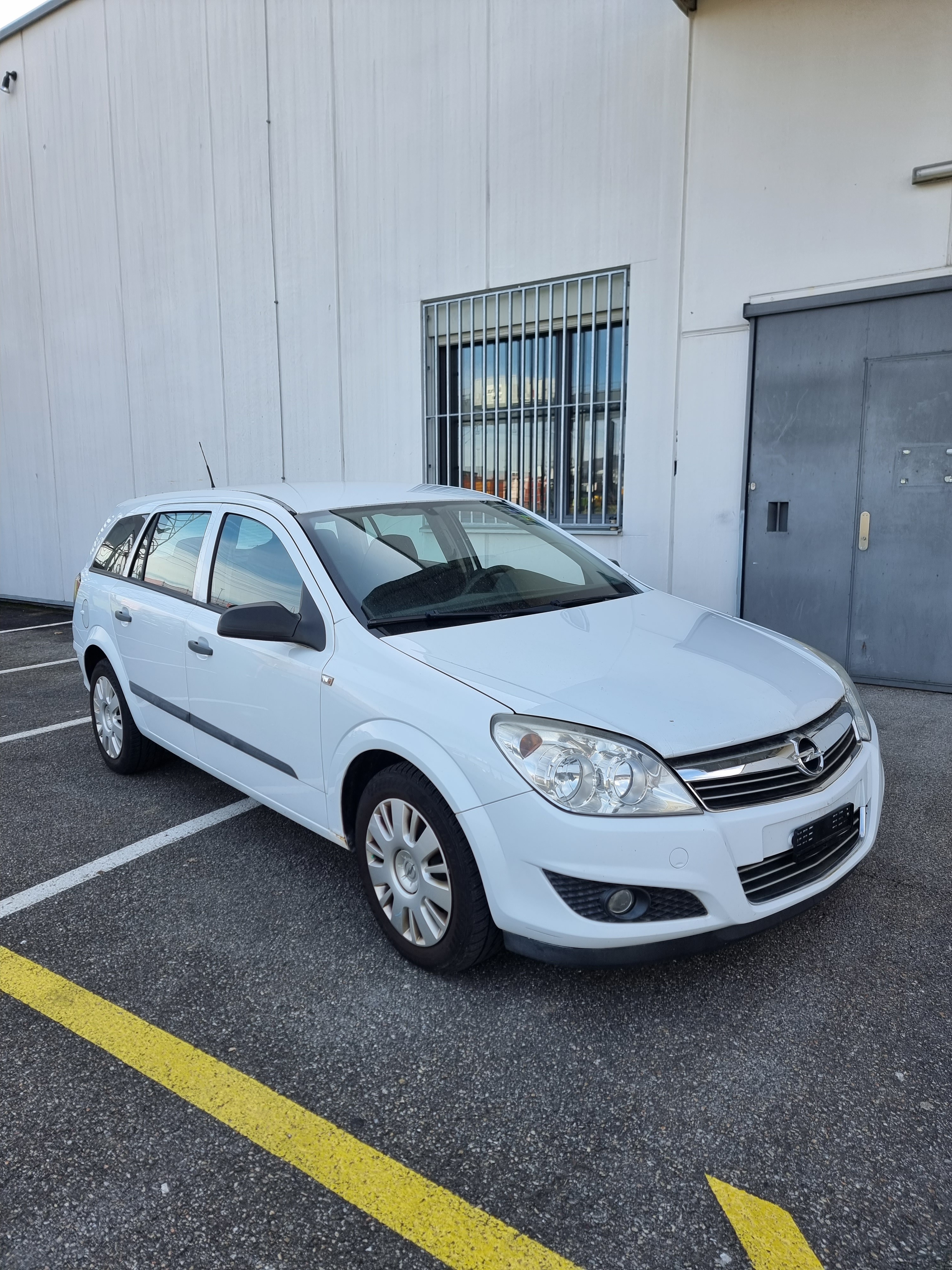 OPEL Astra Caravan 1.9 CDTi