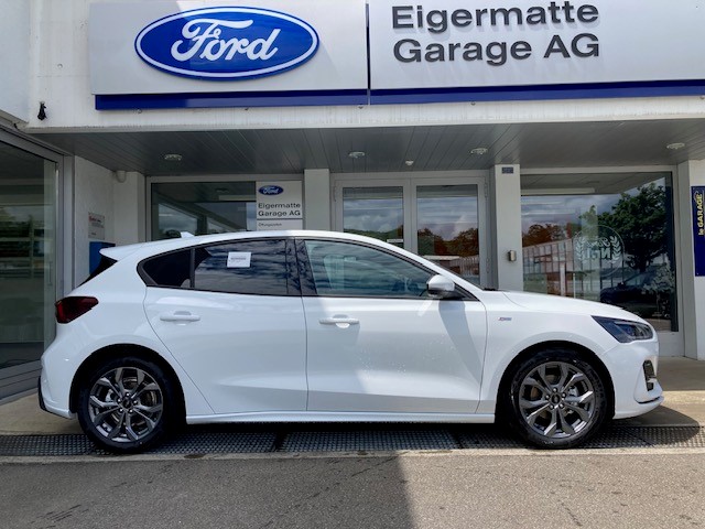 FORD Focus 1.0 MHEV ST-Line X Automat