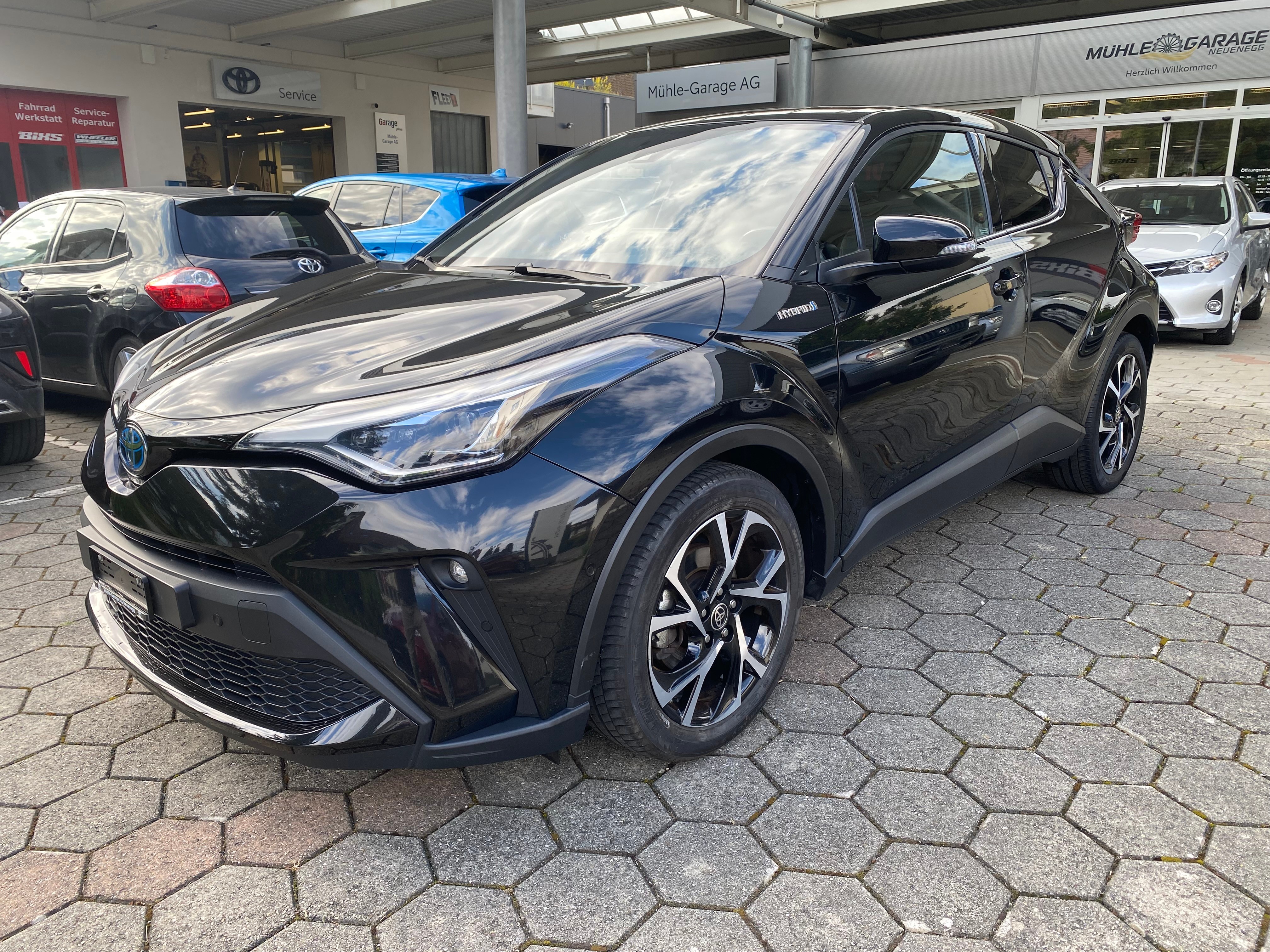 TOYOTA C-HR 1.8 HSD CVT Trend