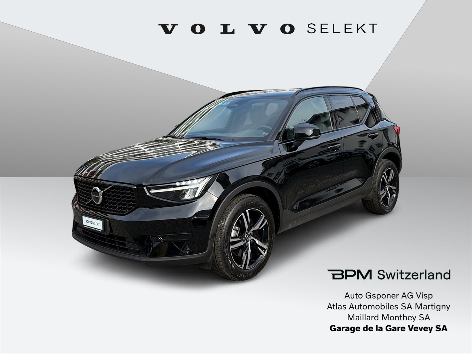 VOLVO XC40 2.0 B3 MH Plus Dark