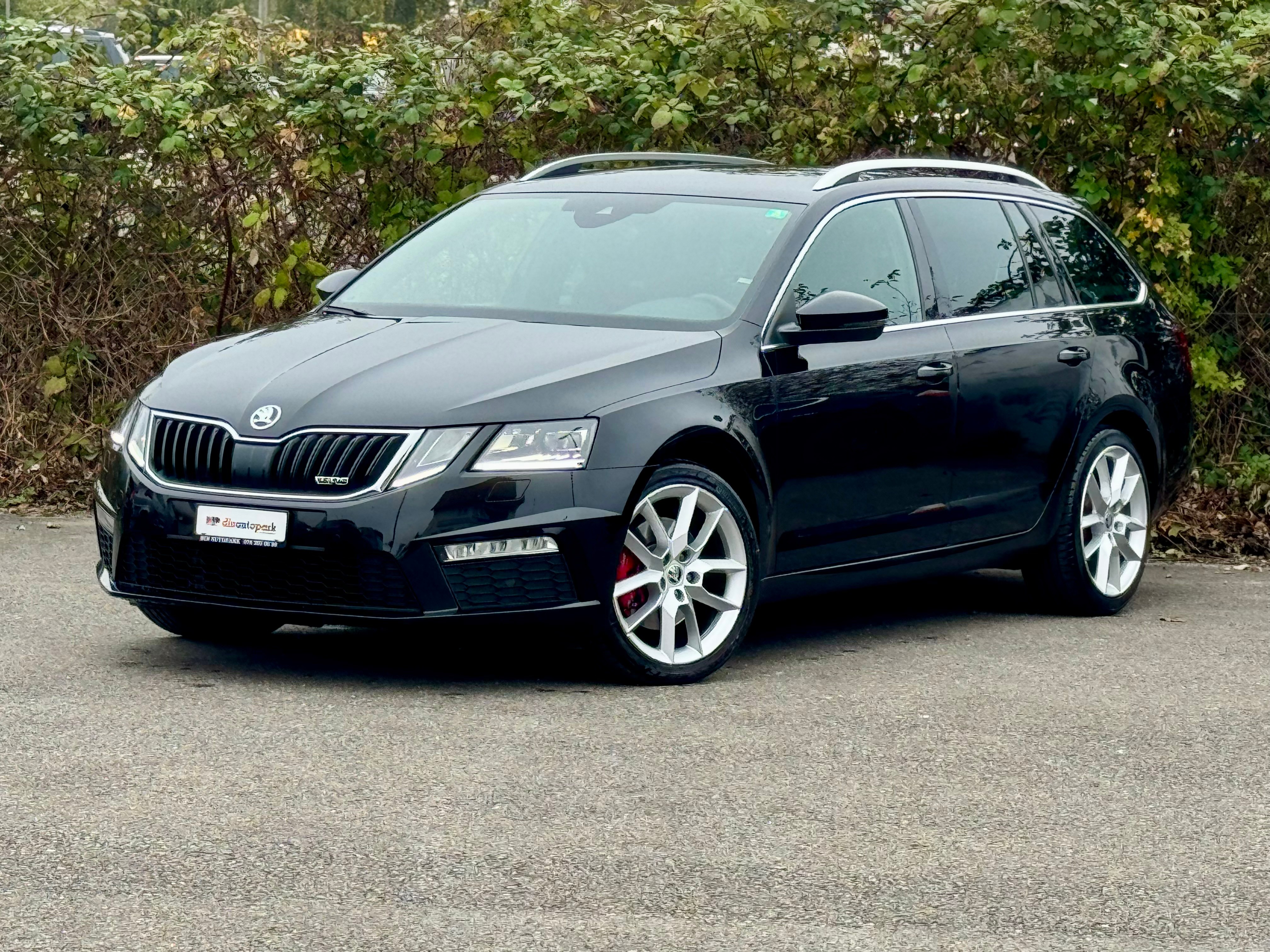 SKODA Octavia Combi 2.0 TDI RS 4x4 DSG *Frisch ab MFK*