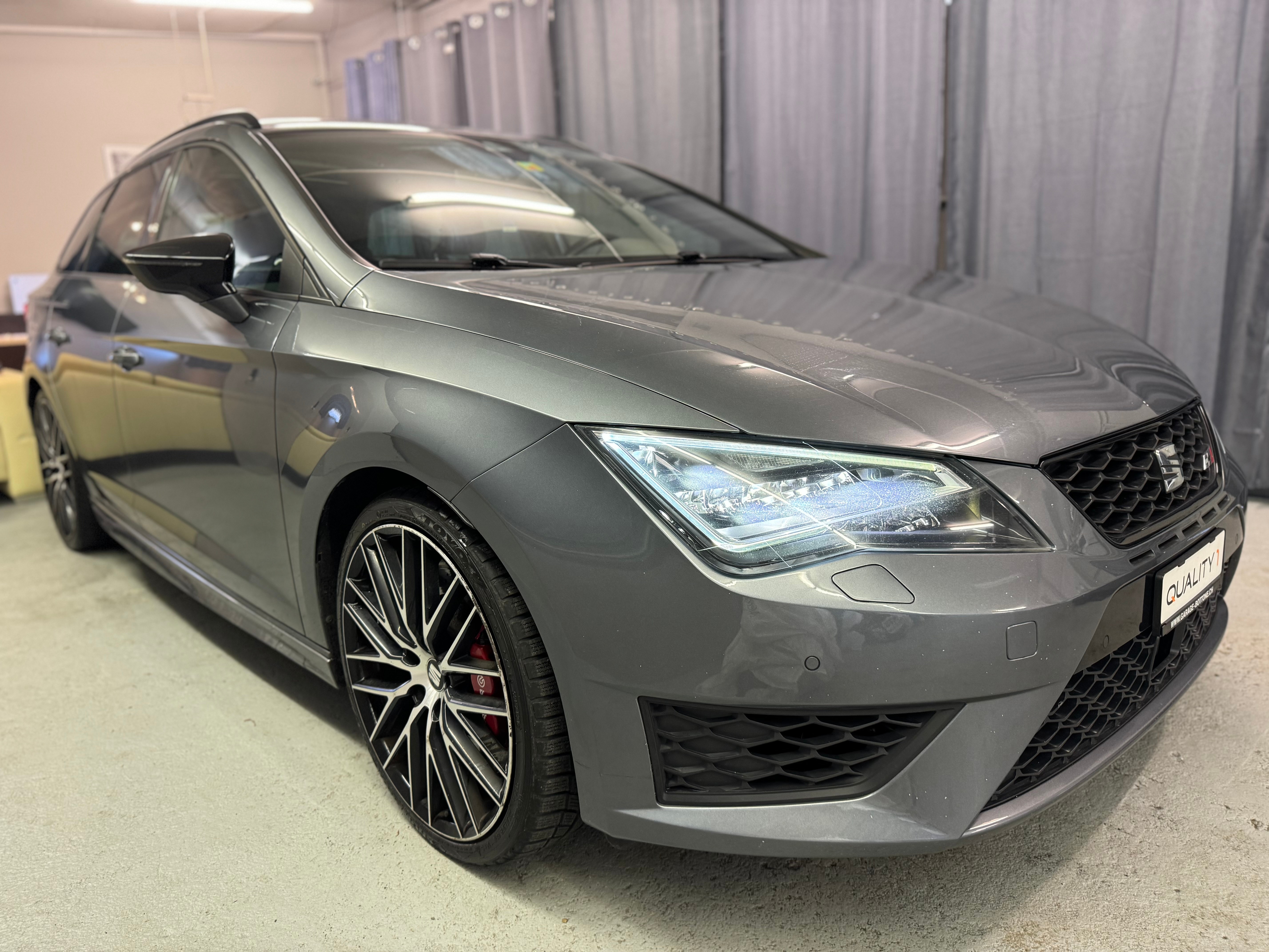 SEAT Leon ST 2.0 TSI Cupra 280 DSG