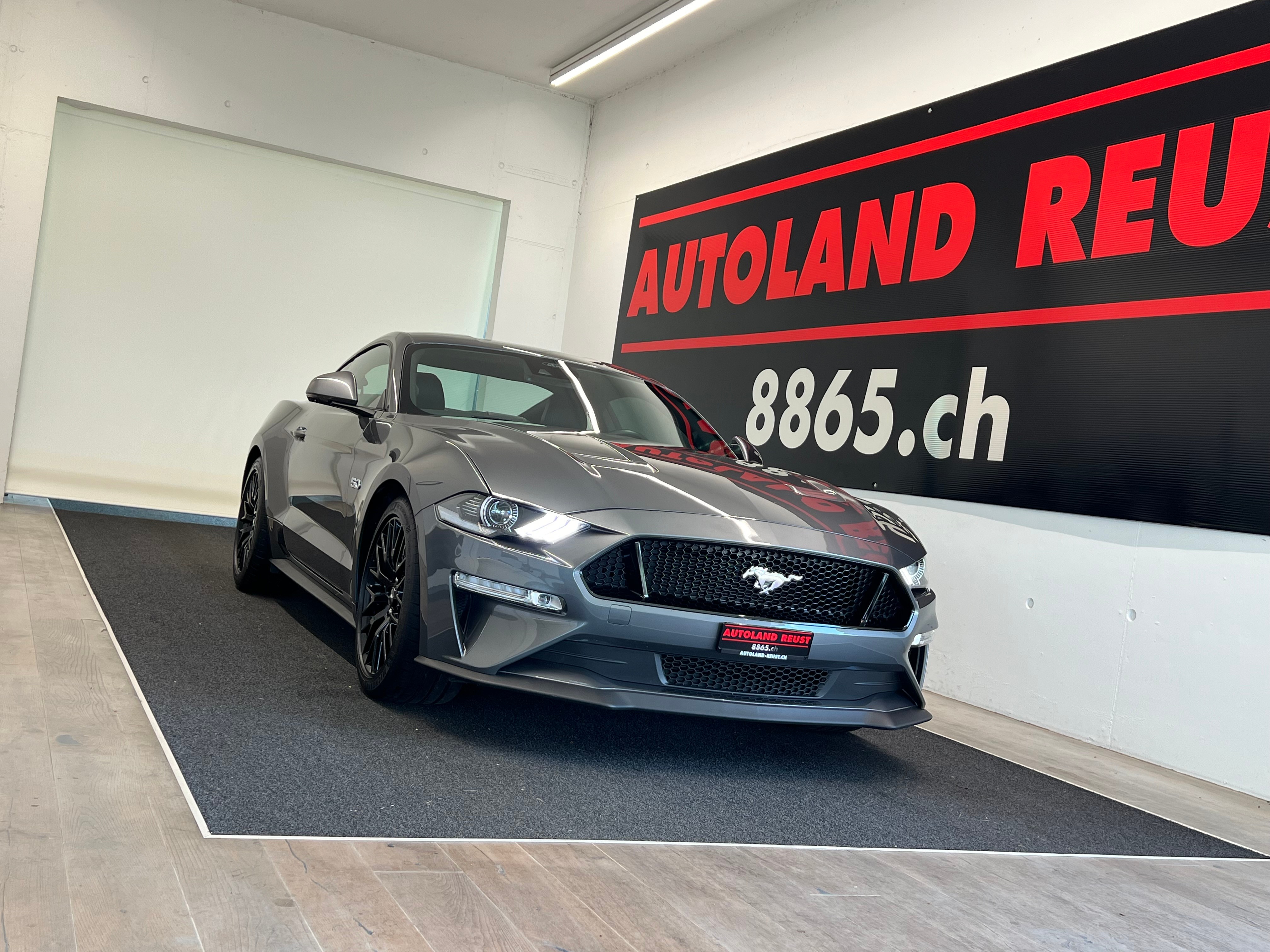 FORD Mustang Fastback 5.0 V8 GT Automat