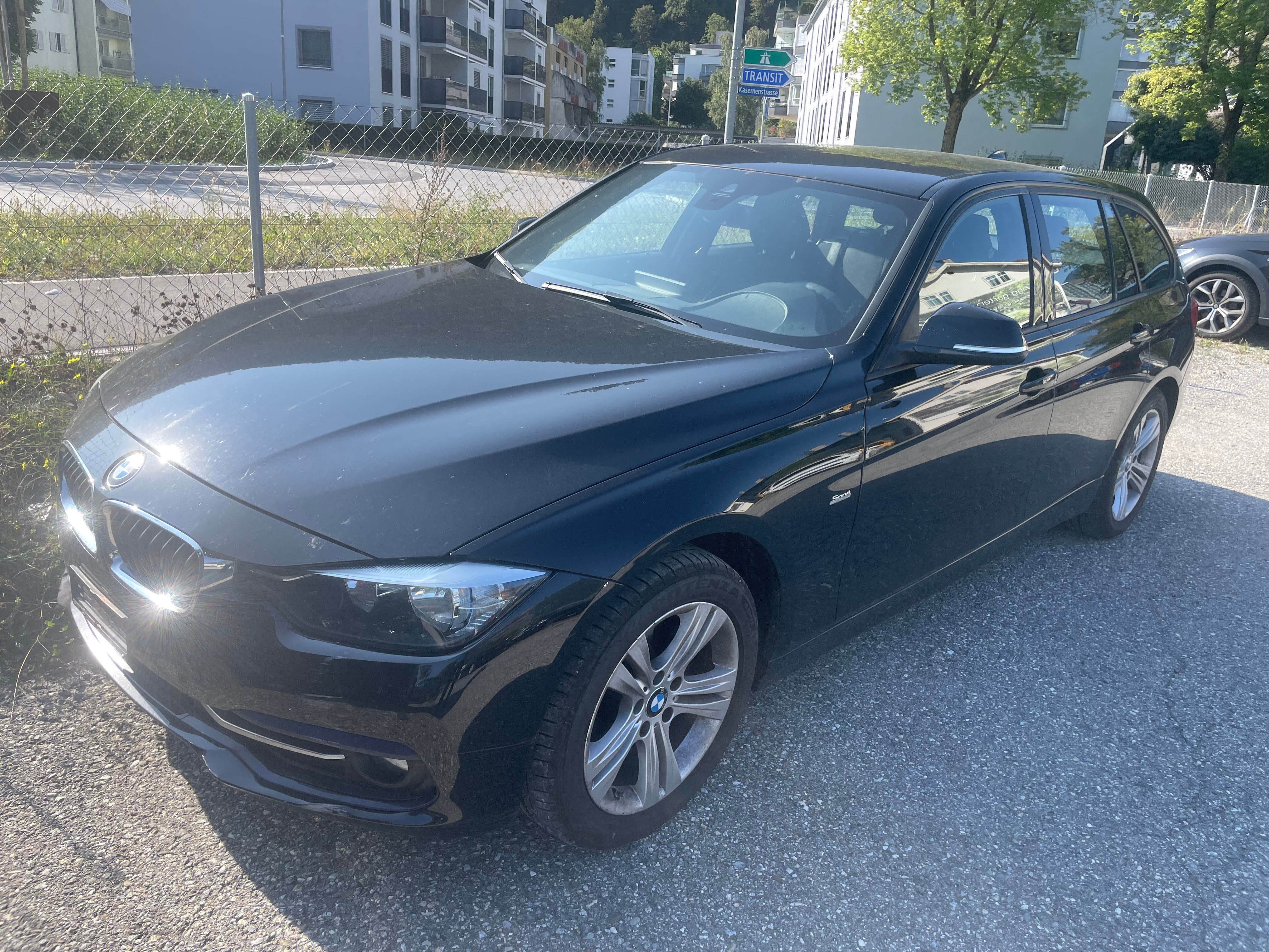 BMW 320d xDrive Touring M Sport Line Steptronic