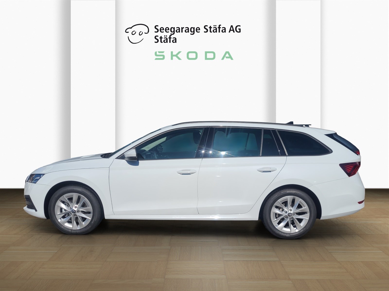 SKODA Octavia Combi 2.0 TSI Ambition DSG 4x4