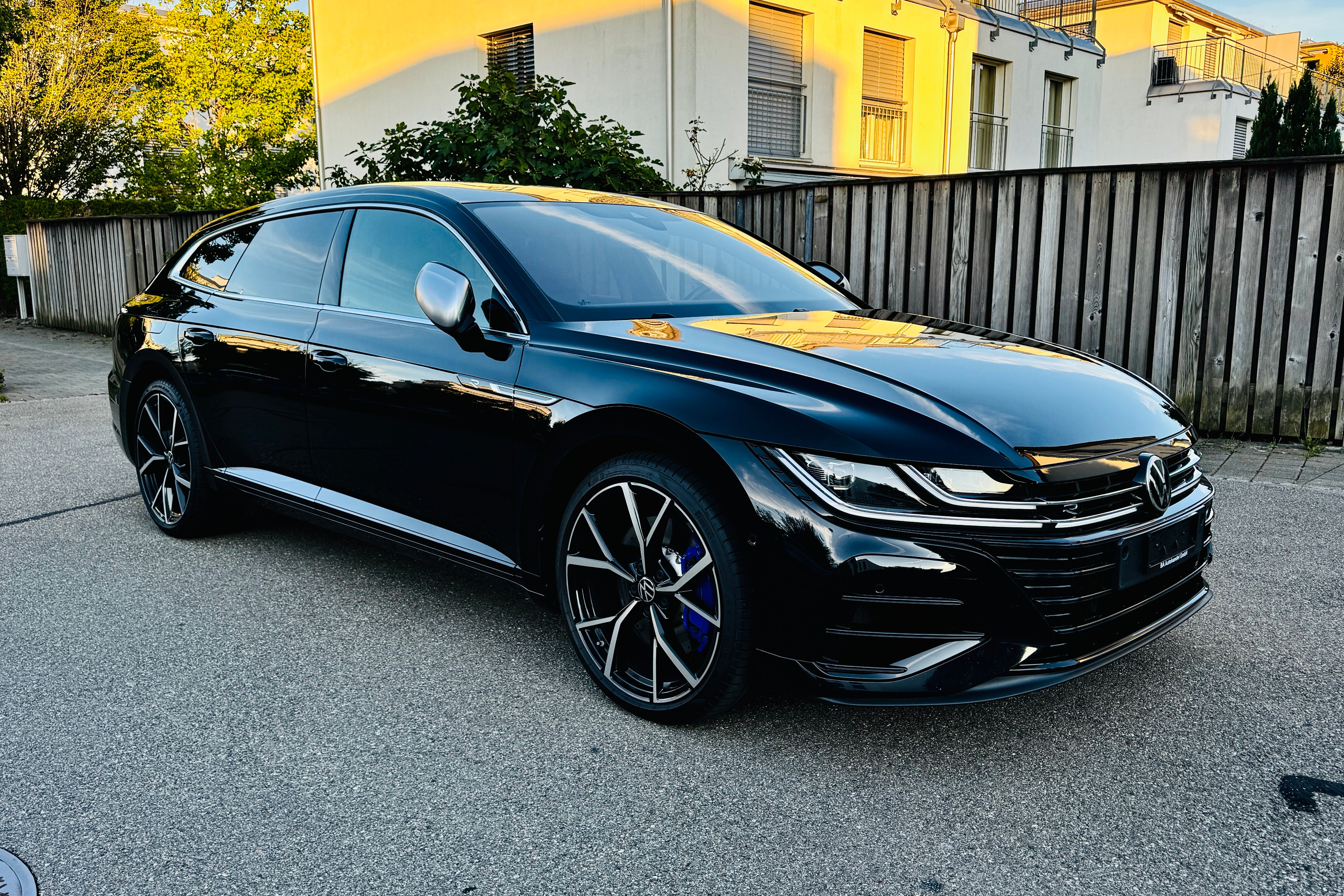 VW ARTEON SB 2.0 TSI R 4MOTION DSG*VOLLAUSSTATTUNG*EL. PANORAMA-GLASSCHIEBEDACH*EL. ANHÄNGERKUPPLUNG*