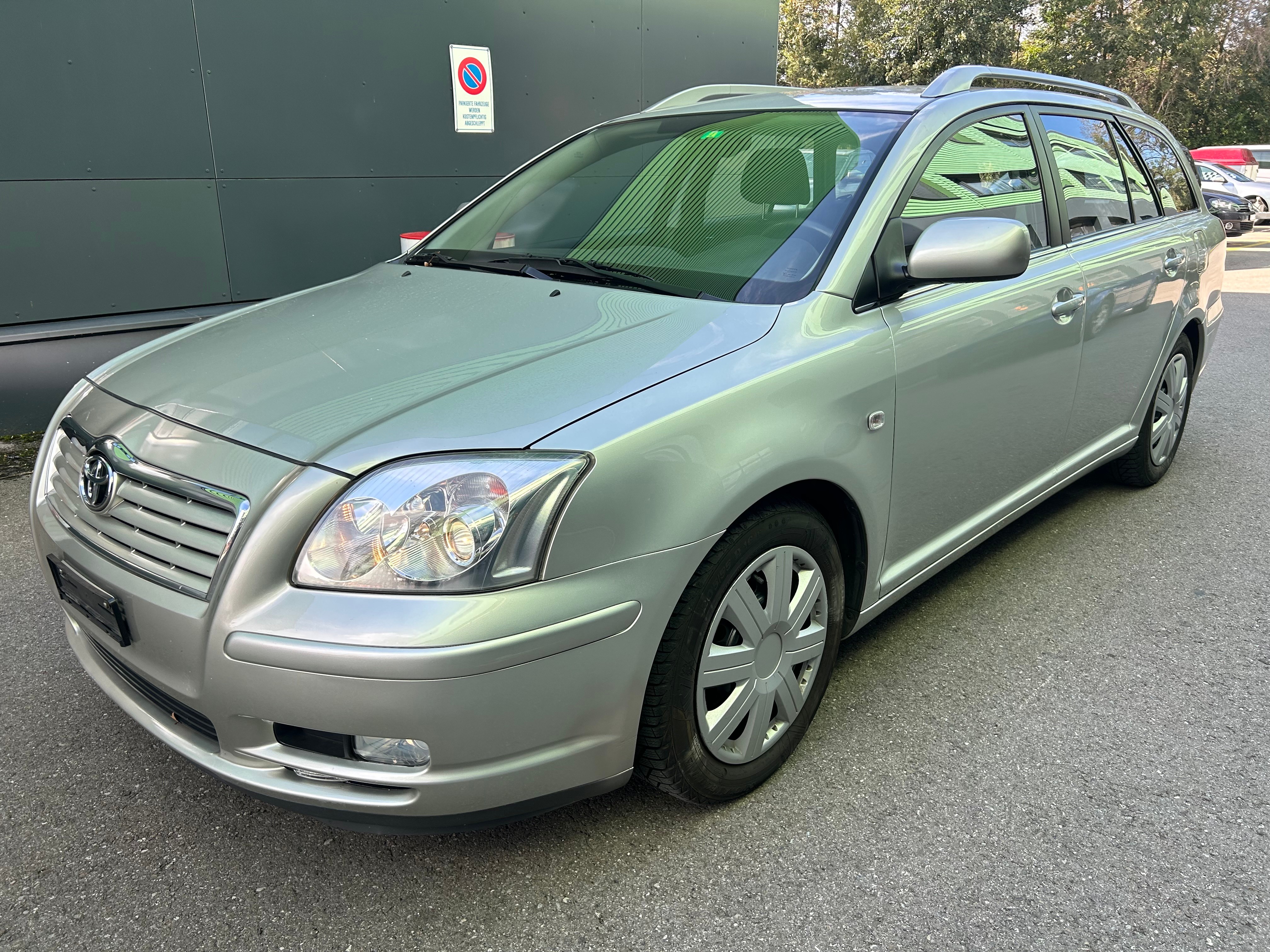 TOYOTA Avensis 2.0 D4 VVT-i Linea Sol Sportswagon