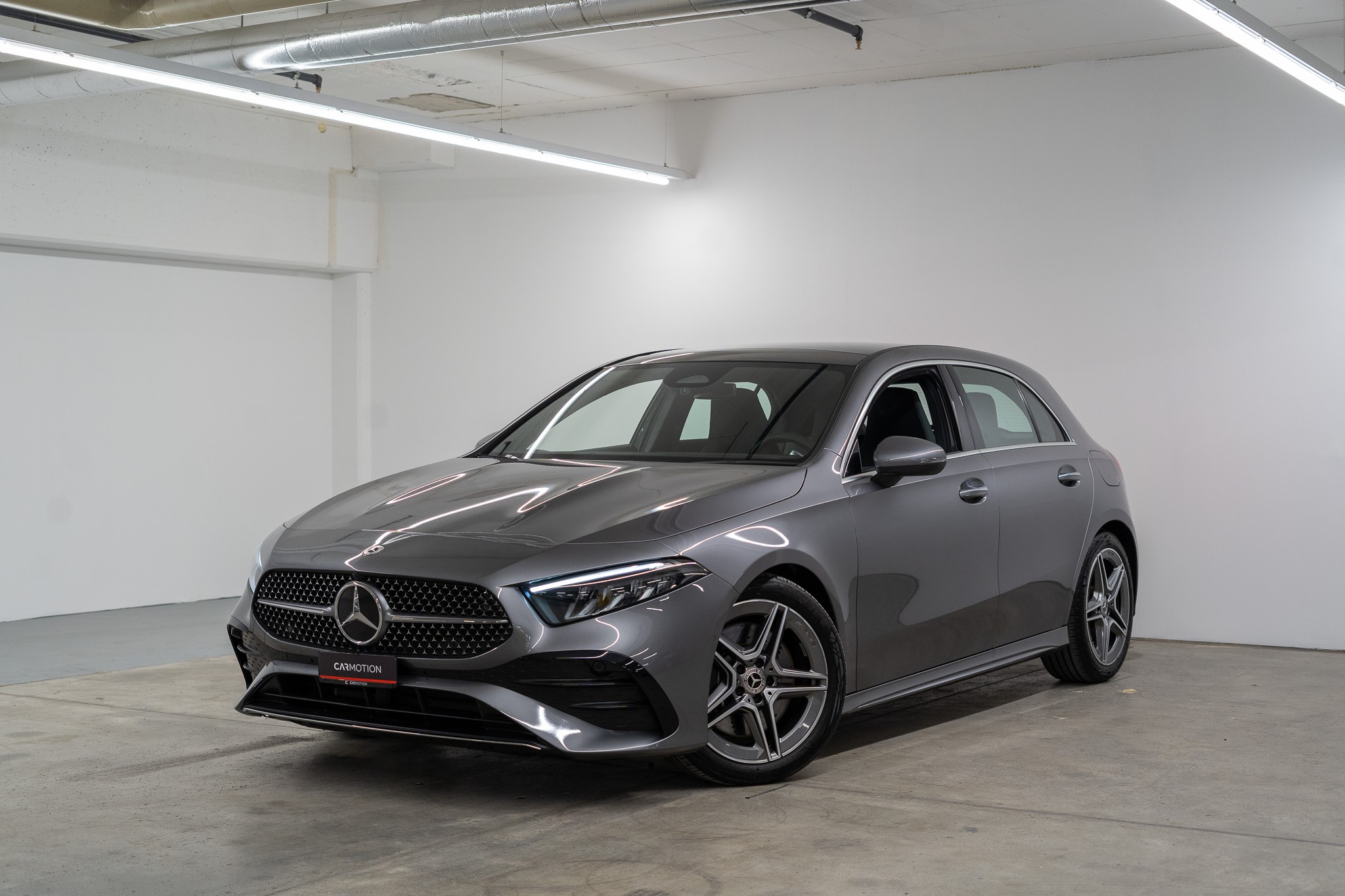 MERCEDES-BENZ A 250 AMG Line 4m