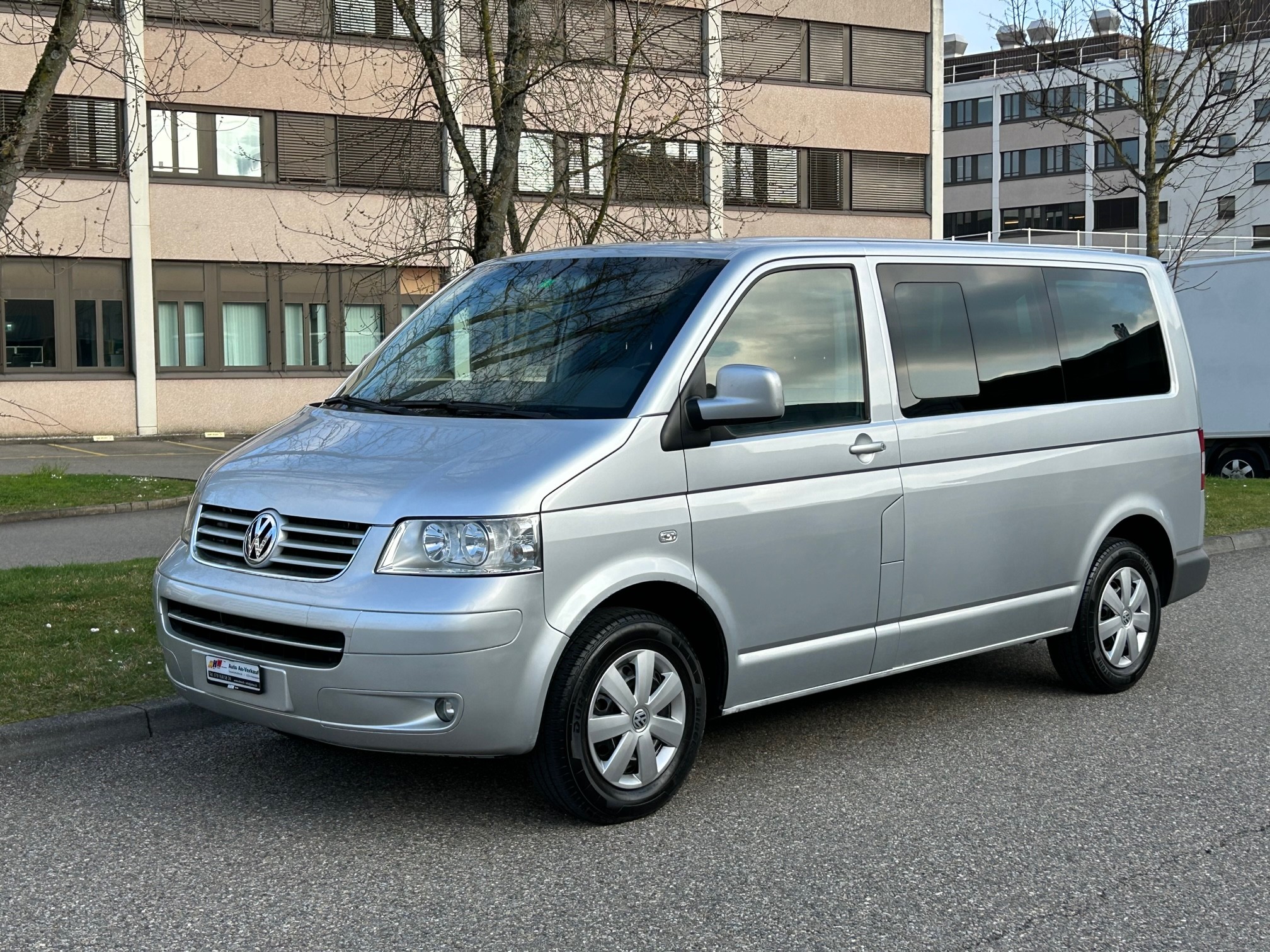 VW T5 Caravelle Trend 2.5 TDI PD DSG Frisch ab MFK