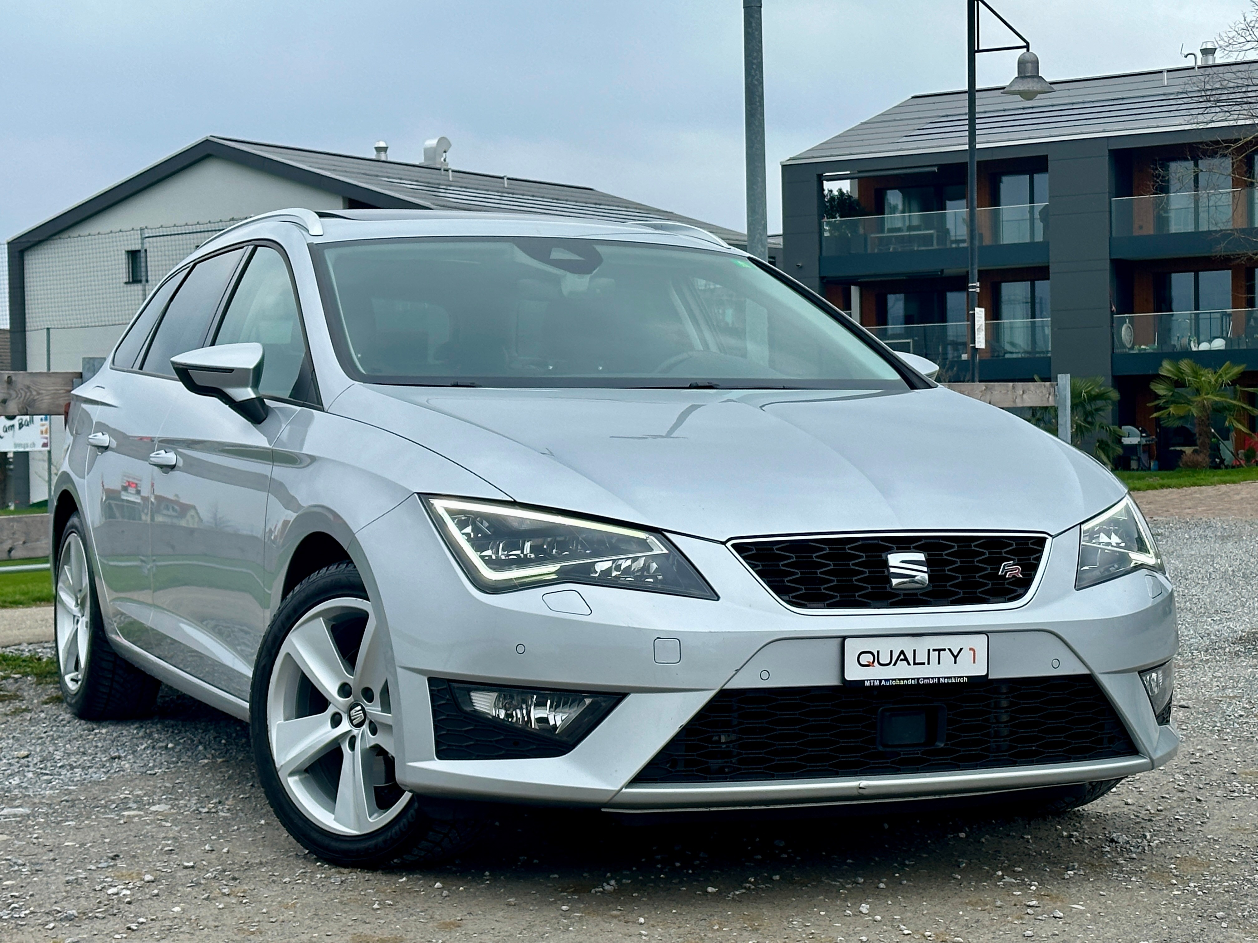 SEAT Leon ST 2.0 TDI Swiss FR DSG