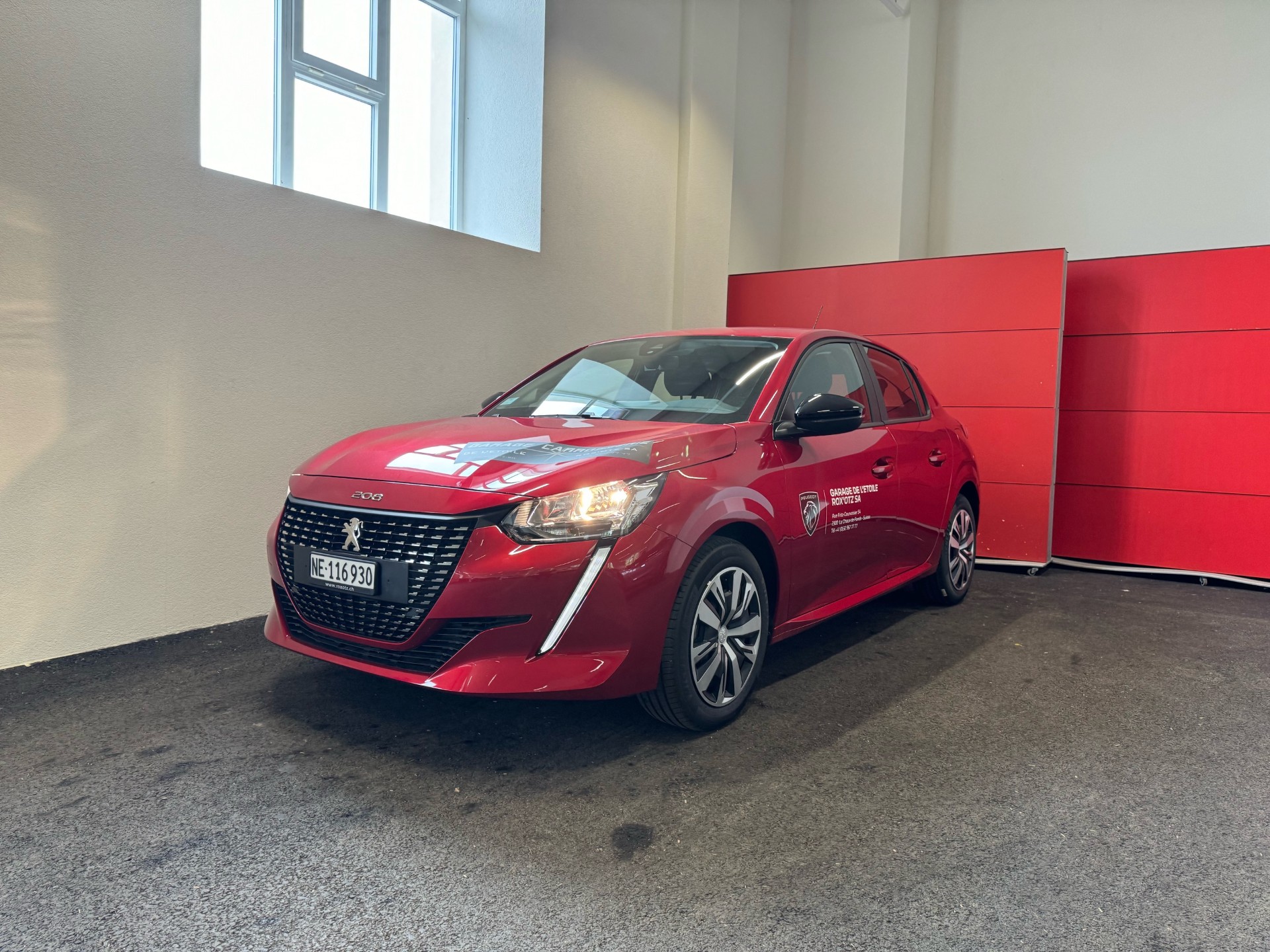 PEUGEOT 208 1.2 PureT Act.P. EAT8