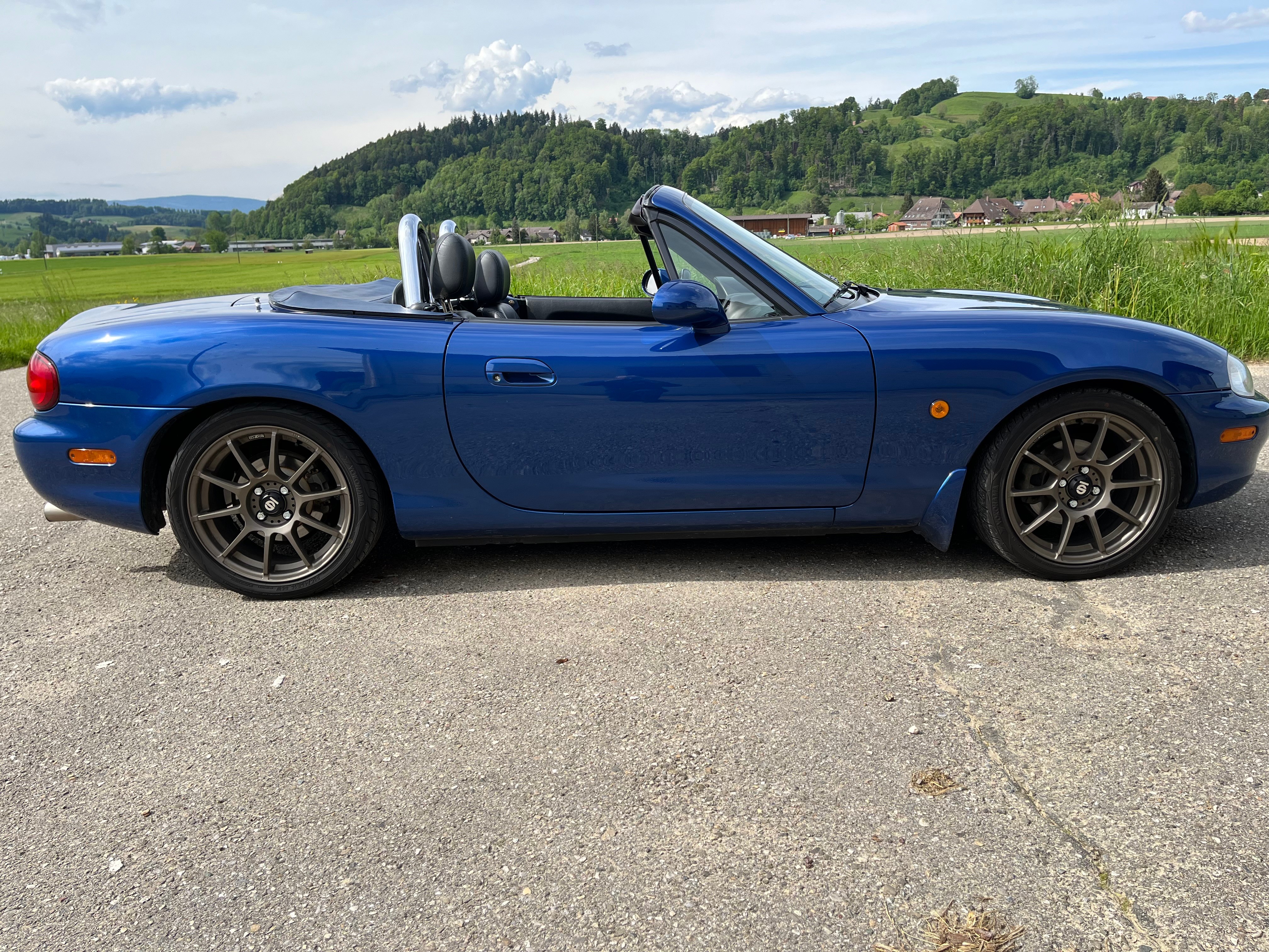 MAZDA MX-5 1.8i-16 10th Anniv.