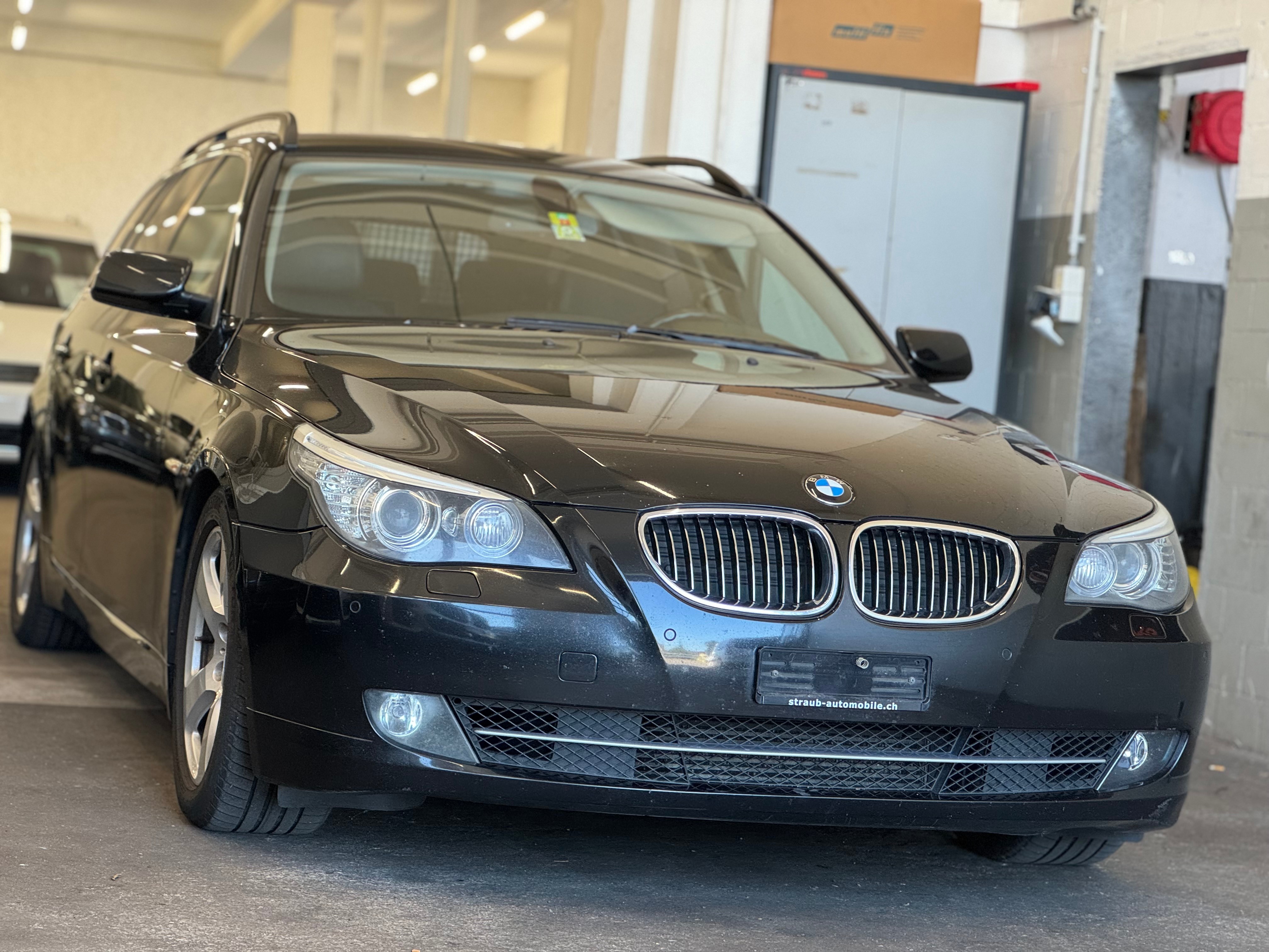 BMW 530d Touring Steptronic