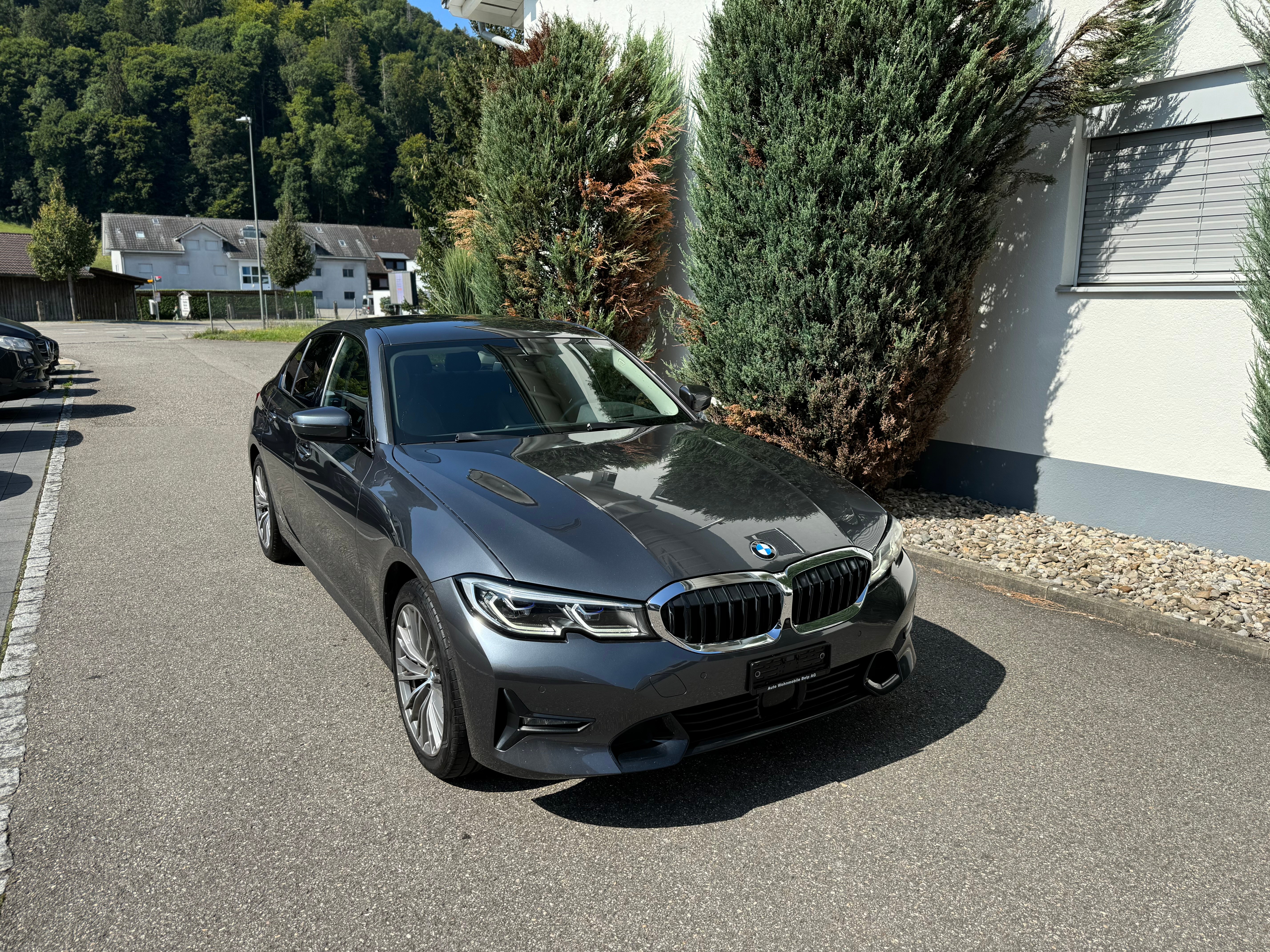 BMW 330i xDrive Steptronic Sport Line