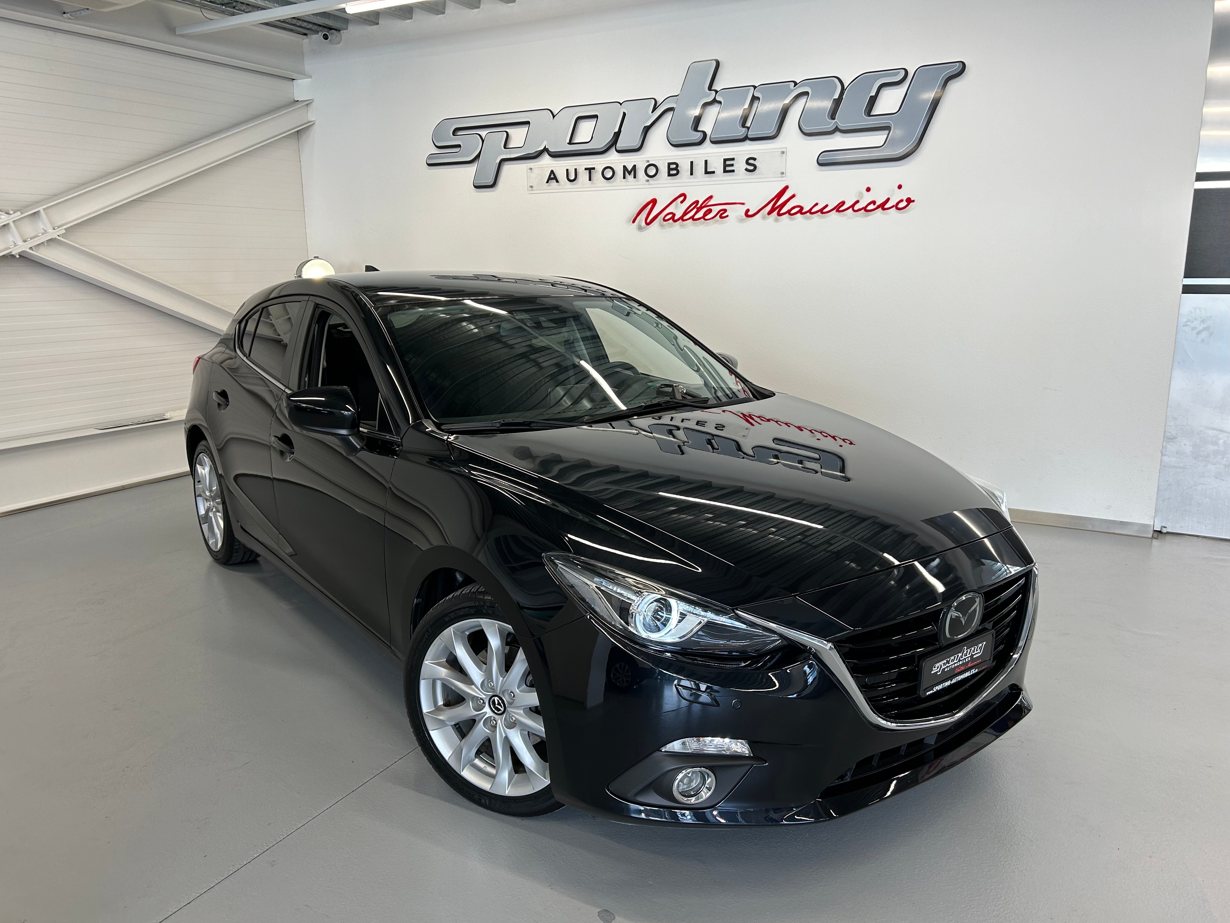 MAZDA 3 SKYACTIV-G 120 Revolution Automat