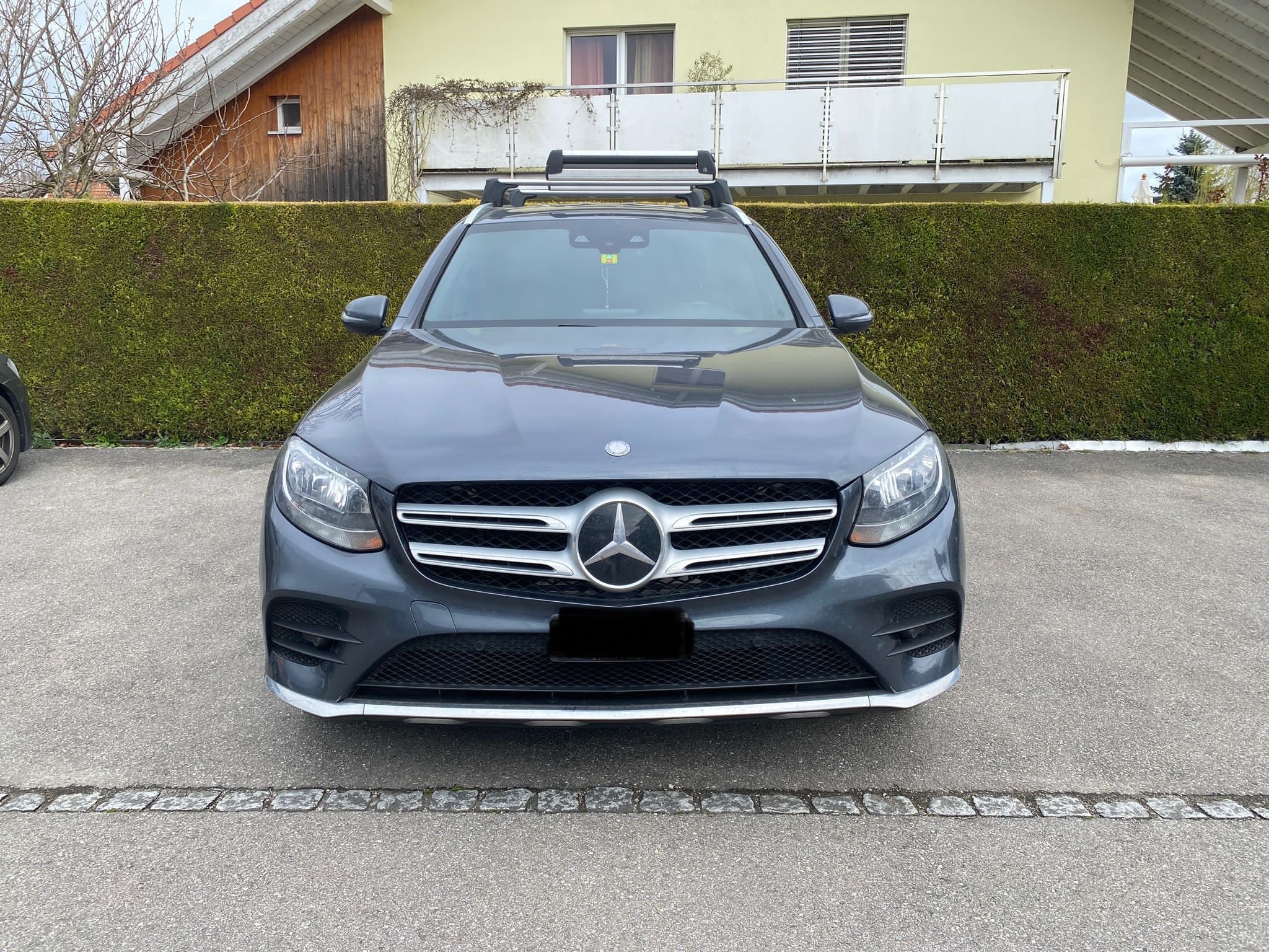 MERCEDES-BENZ GLC 220 d AMG Line 4Matic 9G-Tronic