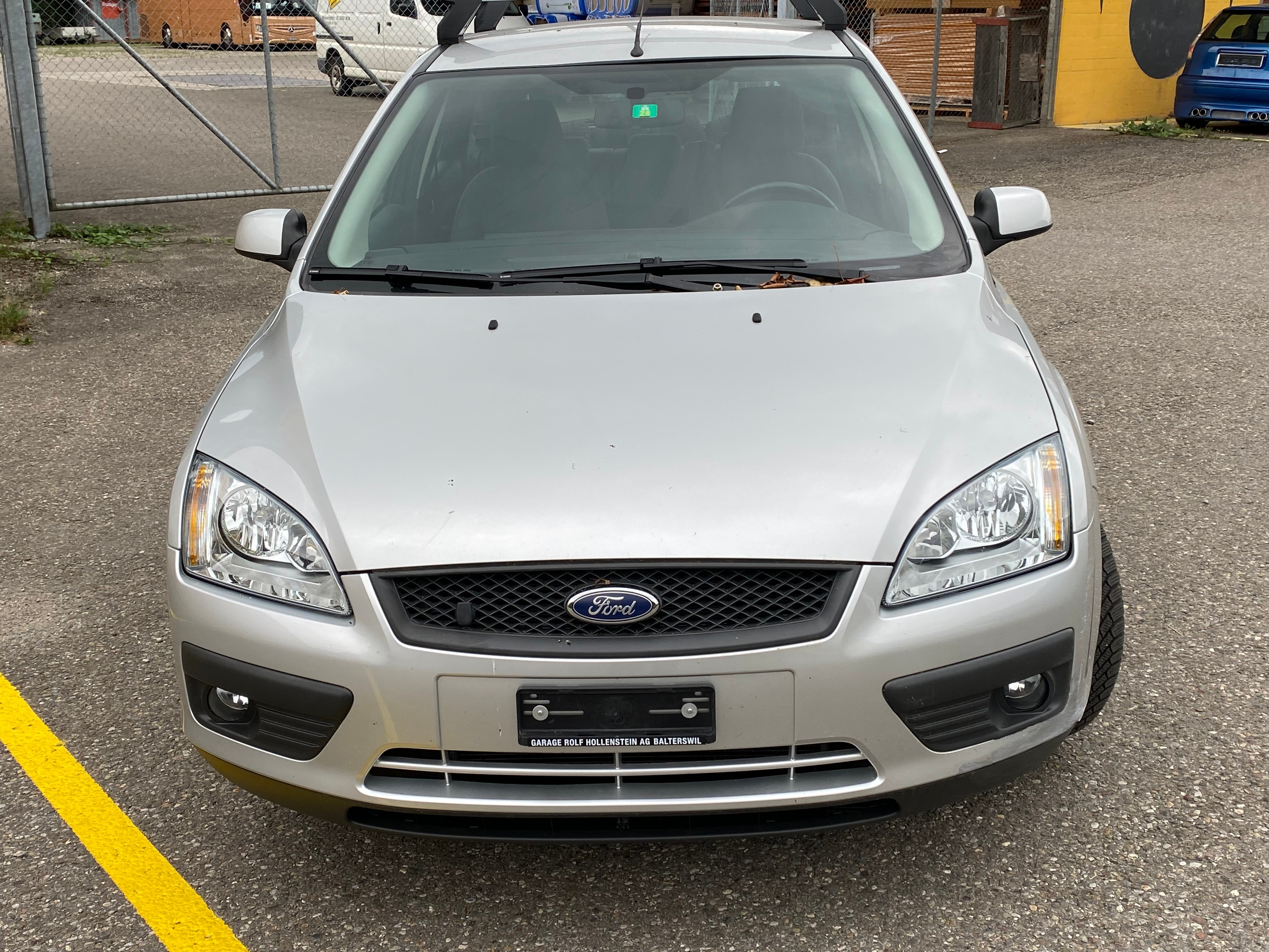 FORD Focus 1.8i Flexifuel Ghia