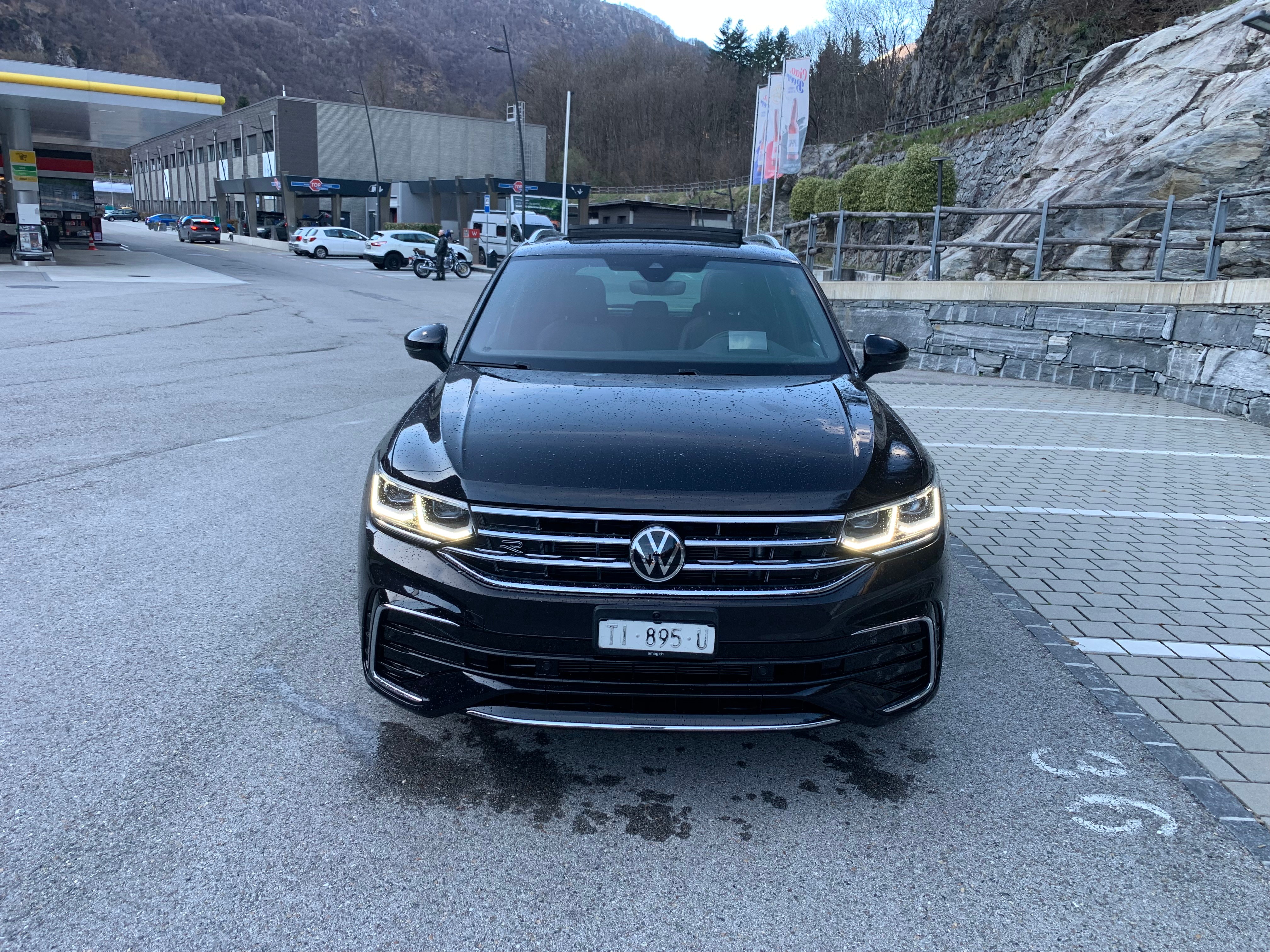 VW Tiguan 2.0TSI R-Line 4Motion DSG