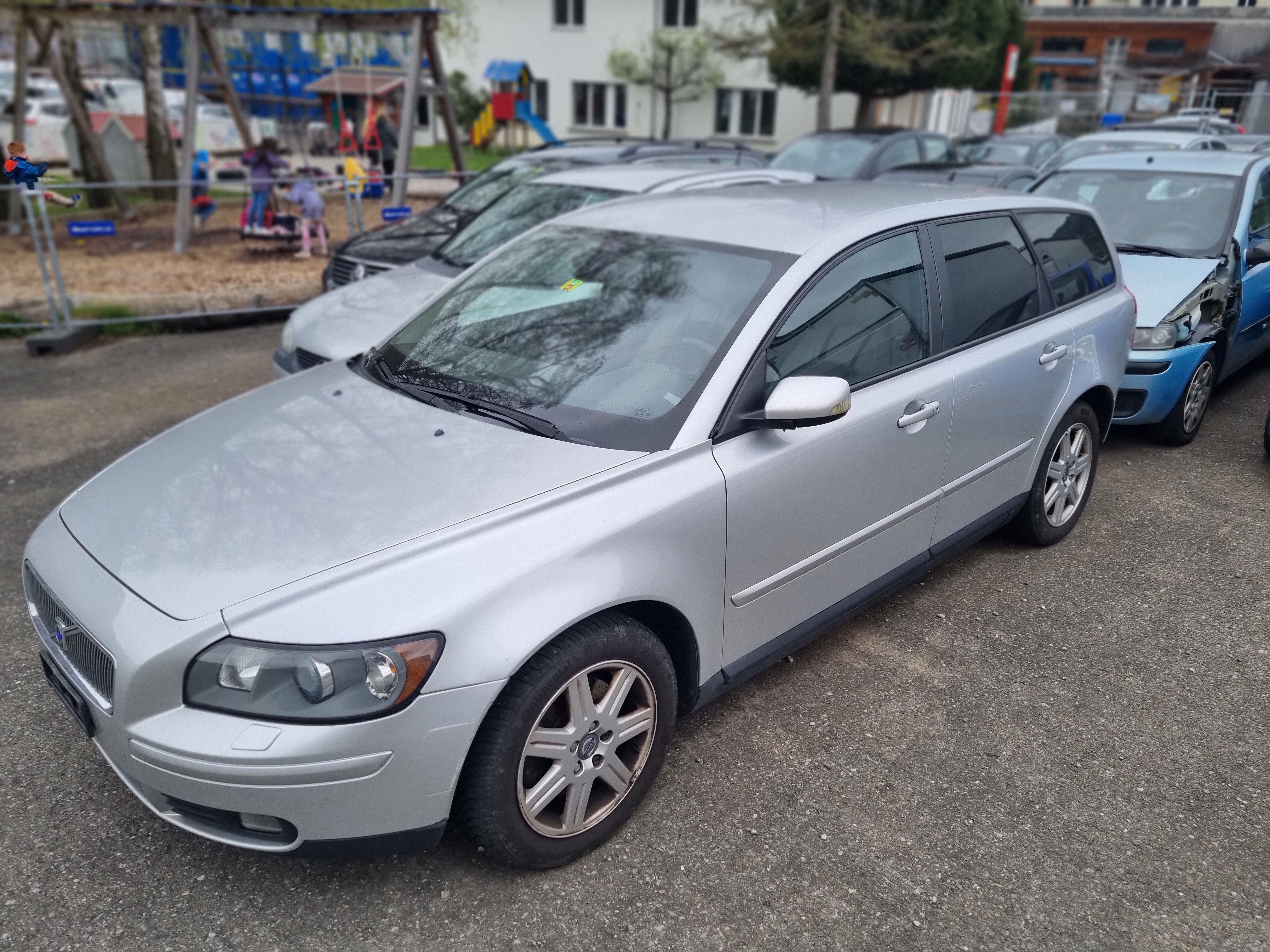 VOLVO V50 2.4I