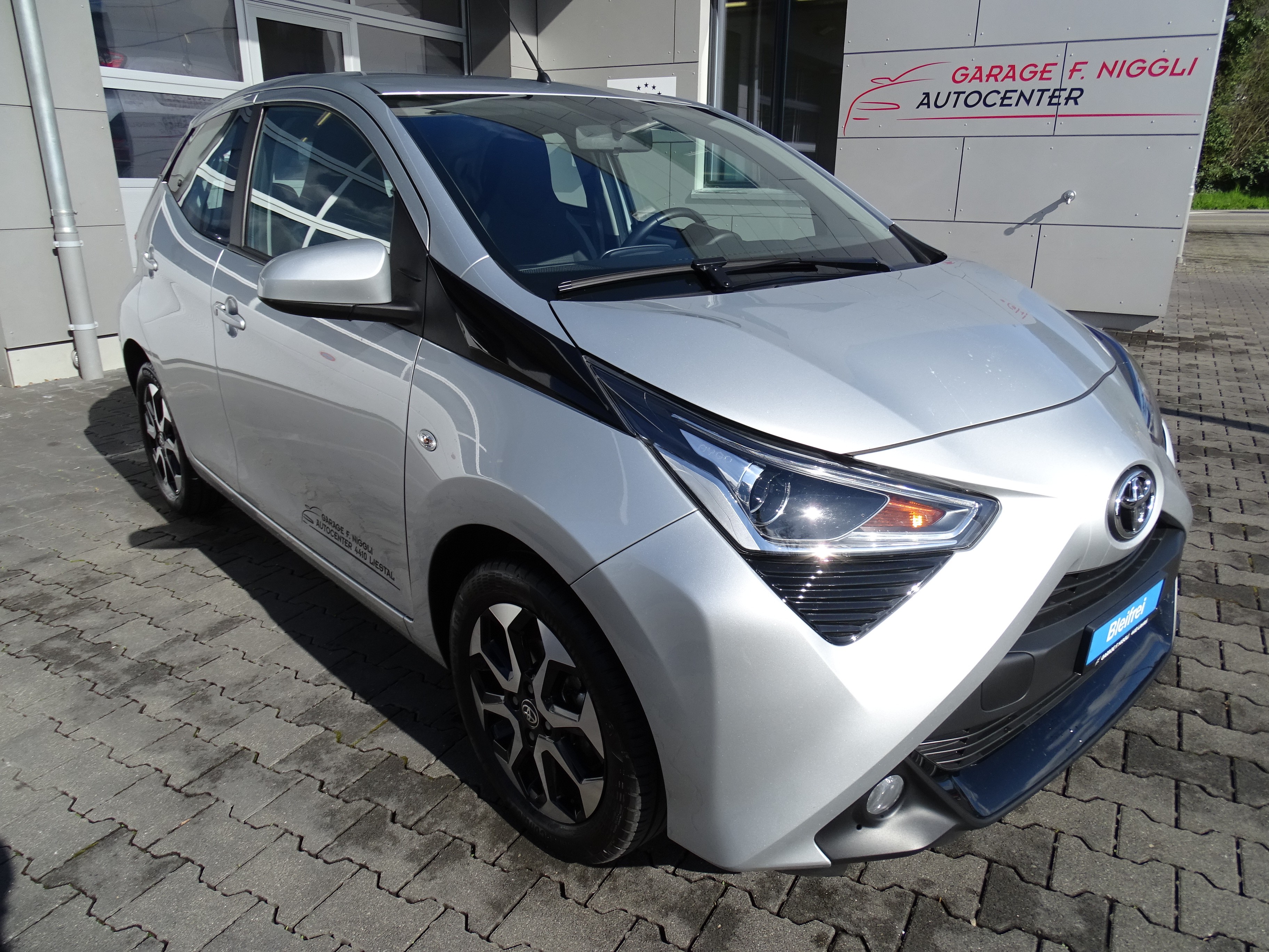 TOYOTA Aygo 1.0 VVT-i X-shift Trend