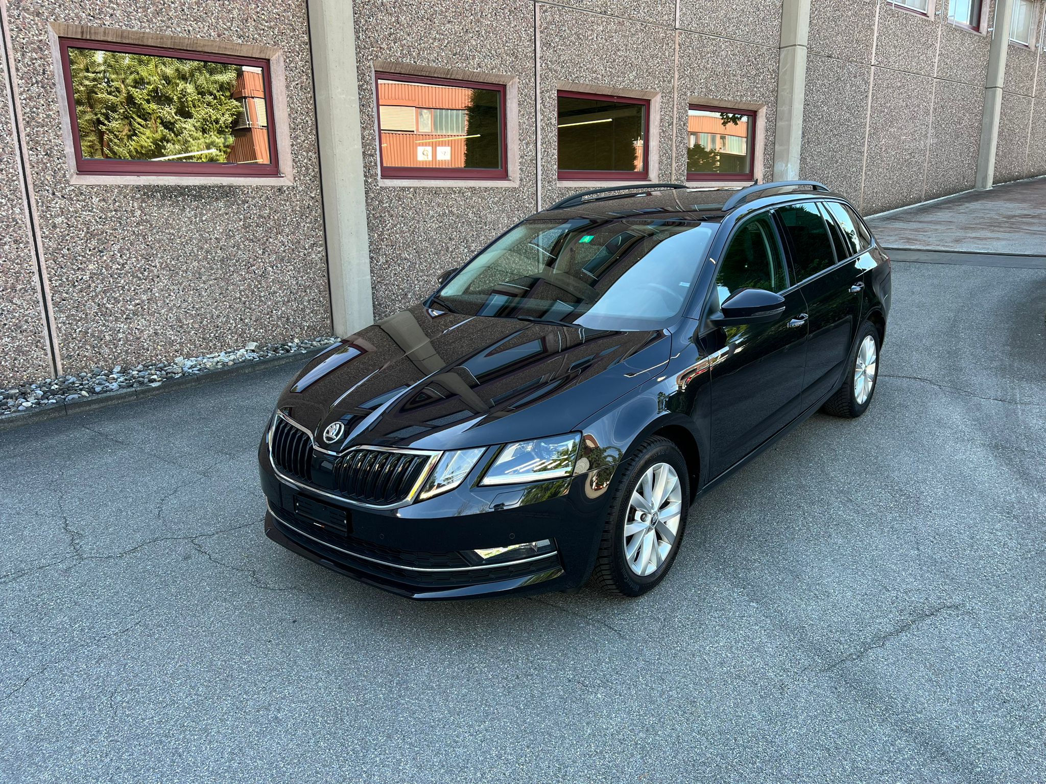 SKODA Octavia Combi 2.0 TDI Style 4x4 DSG