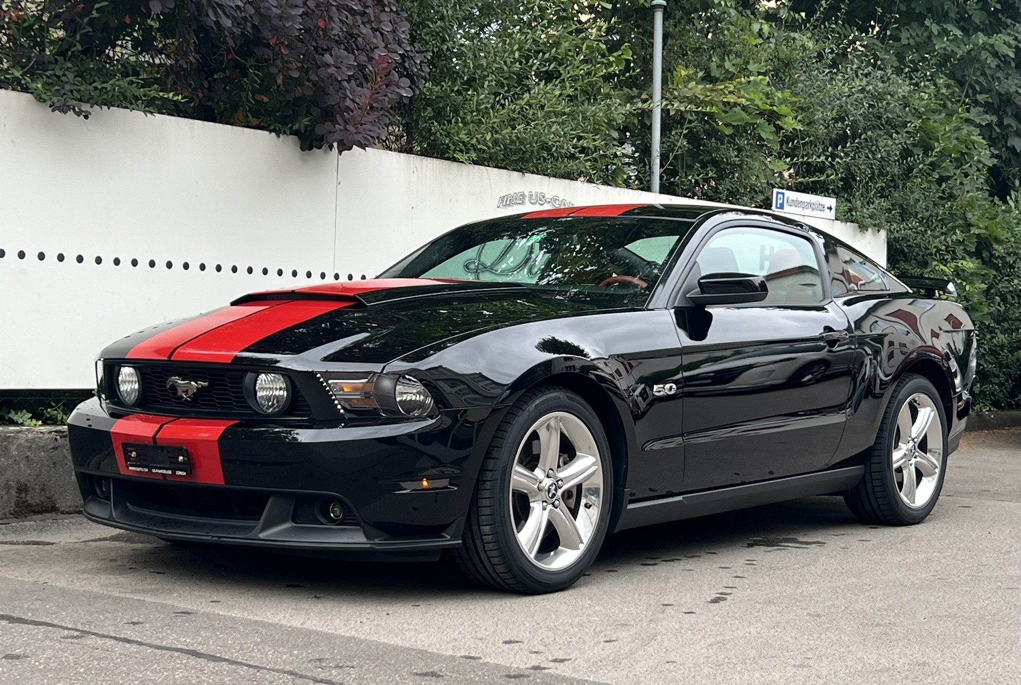 FORD Mustang GT