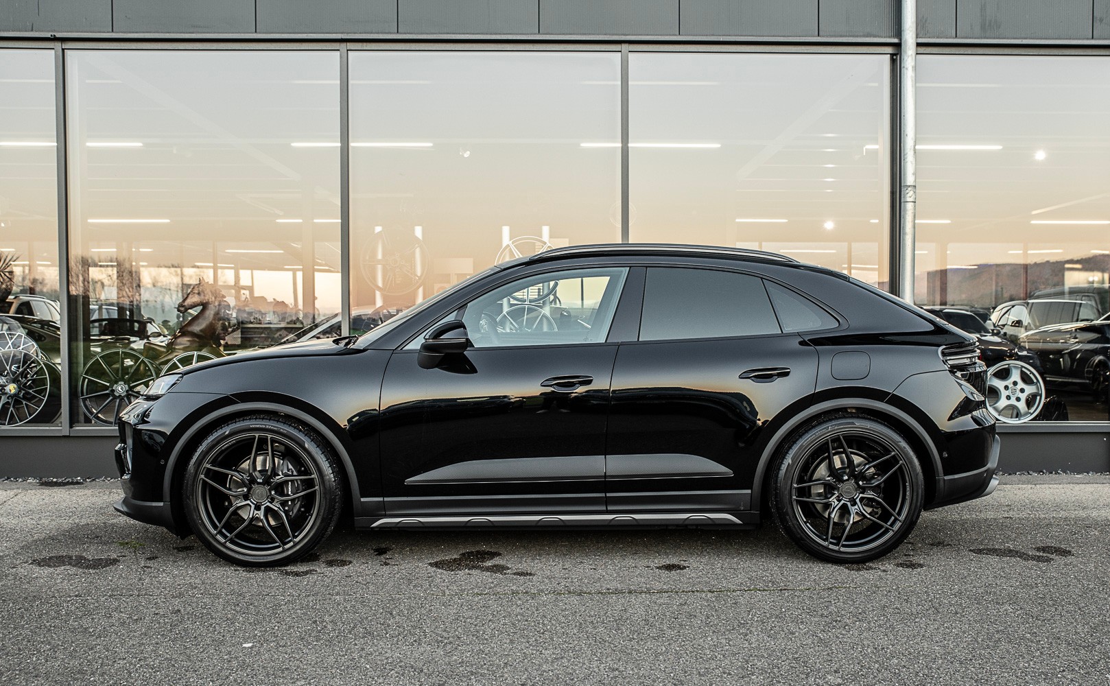 PORSCHE Macan 4 100kWh