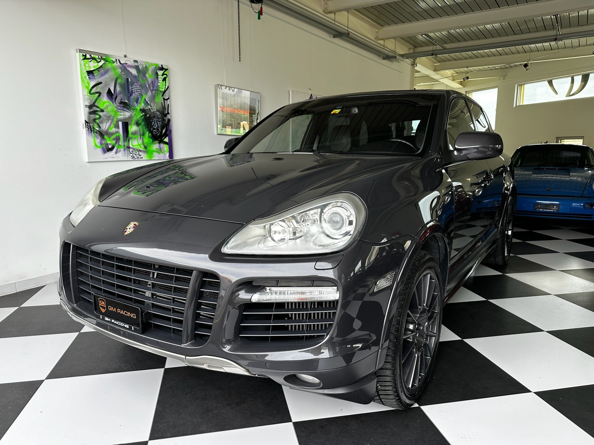 PORSCHE Cayenne Turbo S