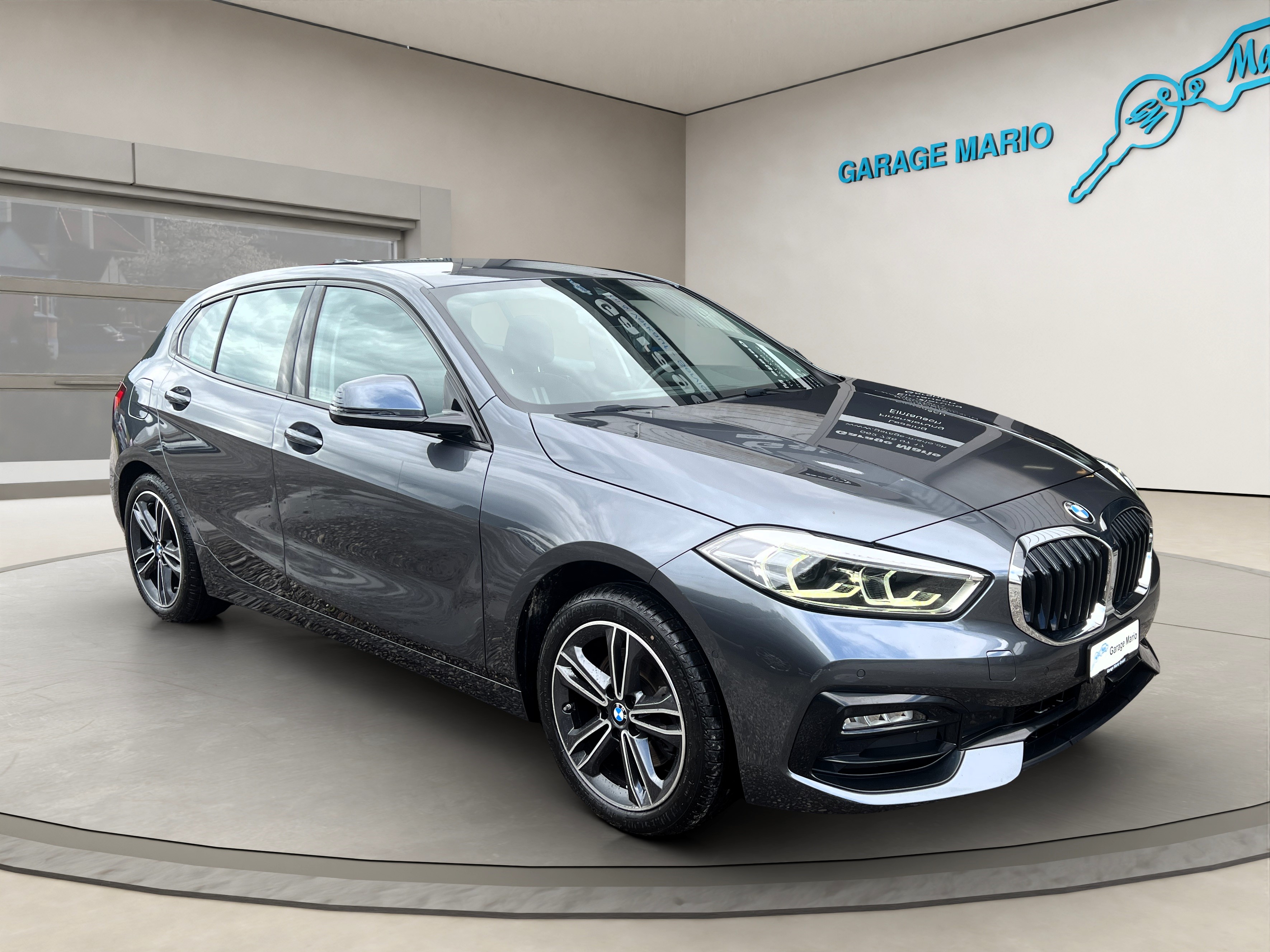 BMW 118i Sport Line Steptronic