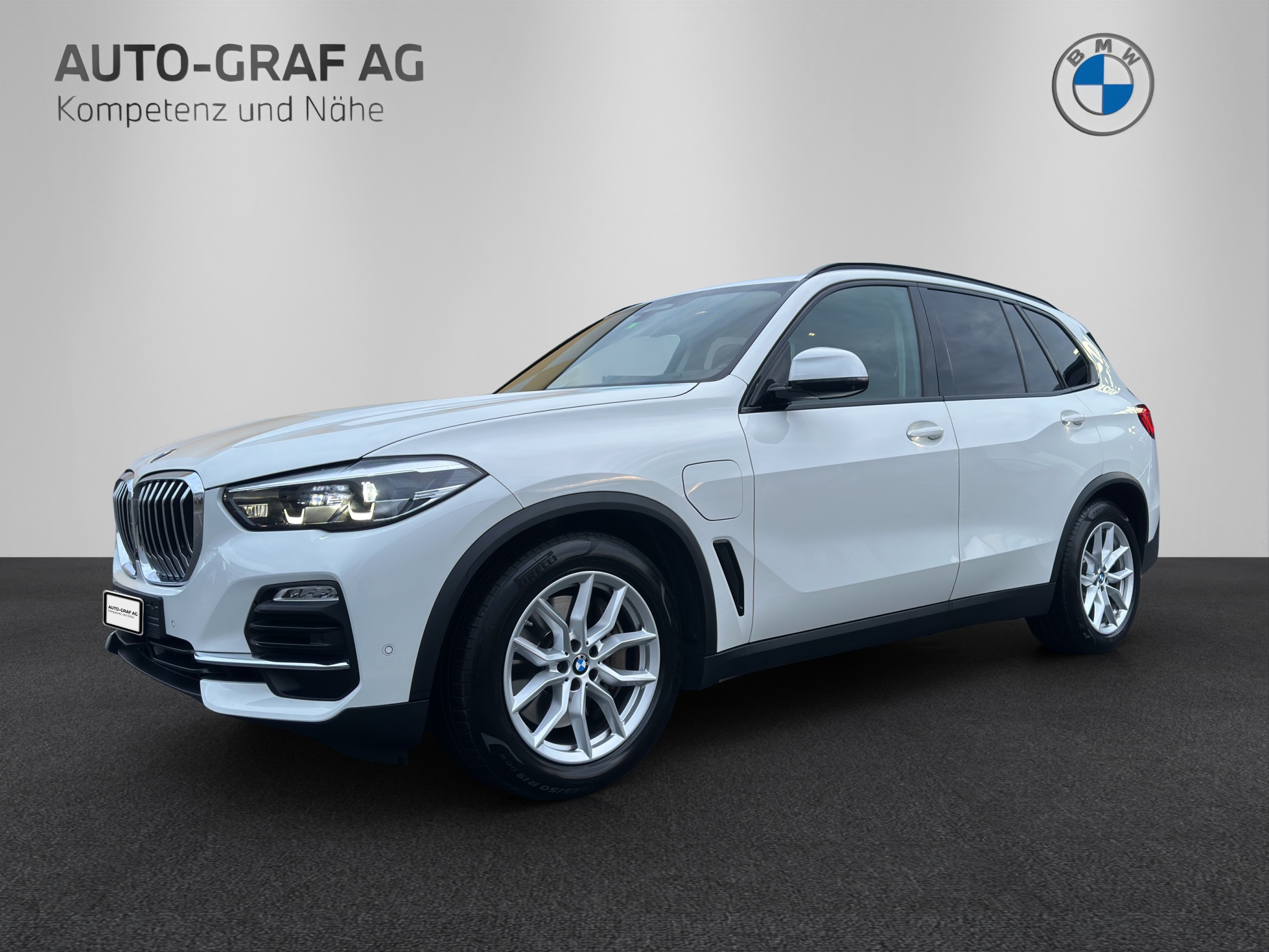 BMW X5 xDrive45e