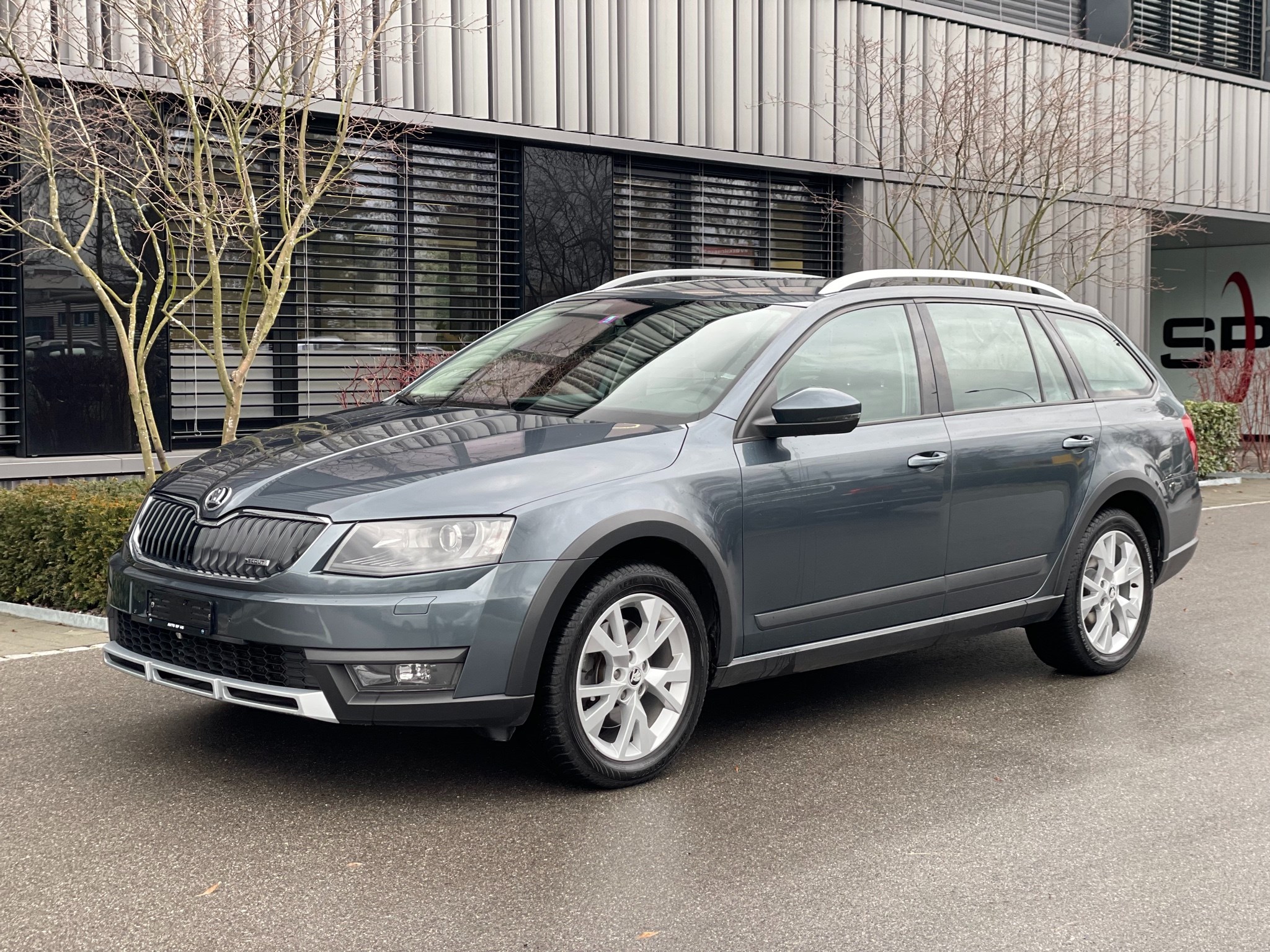 SKODA Octavia Combi 1.8 TSI Scout 4x4 DSG