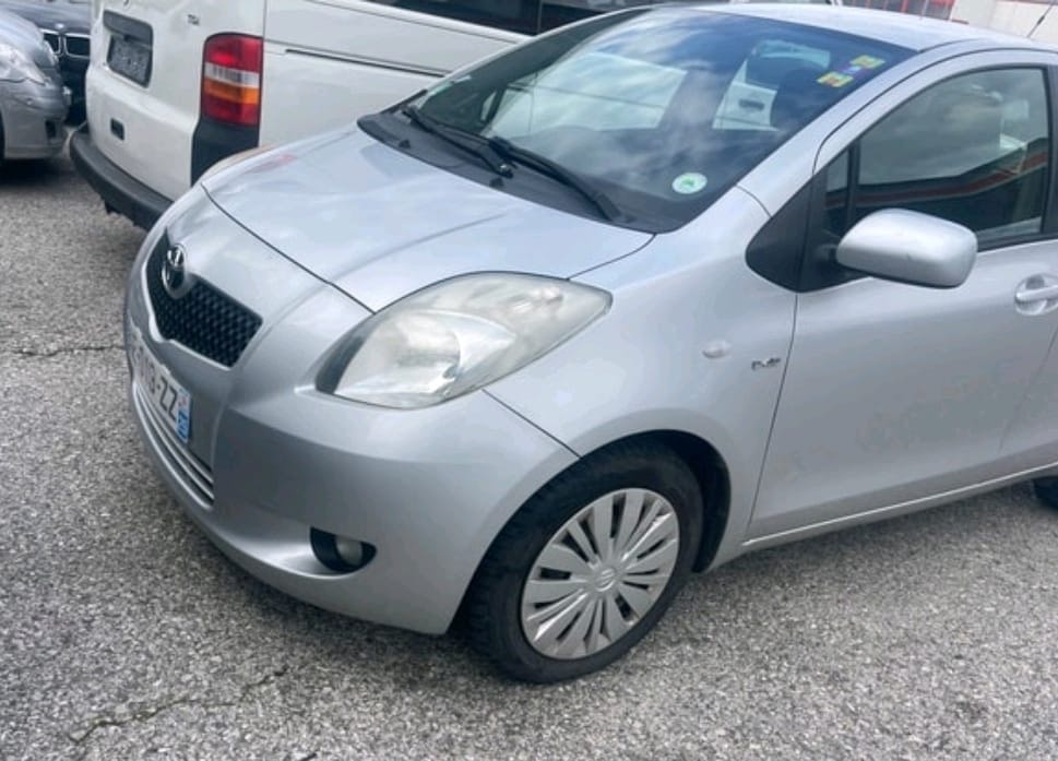 TOYOTA Yaris 1.4 D-4D Linea Sol