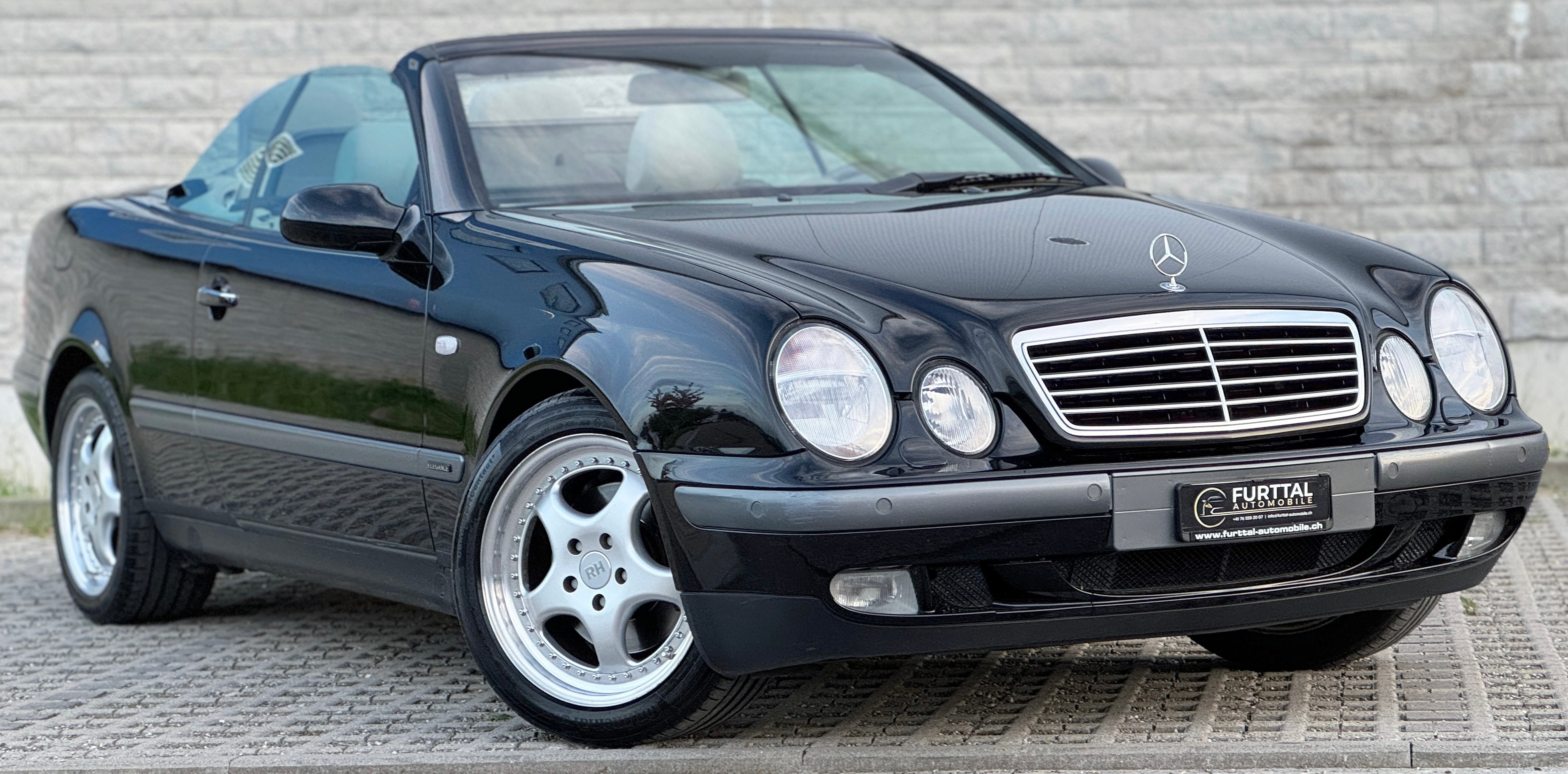 MERCEDES-BENZ CLK 320 Elégance Automatic