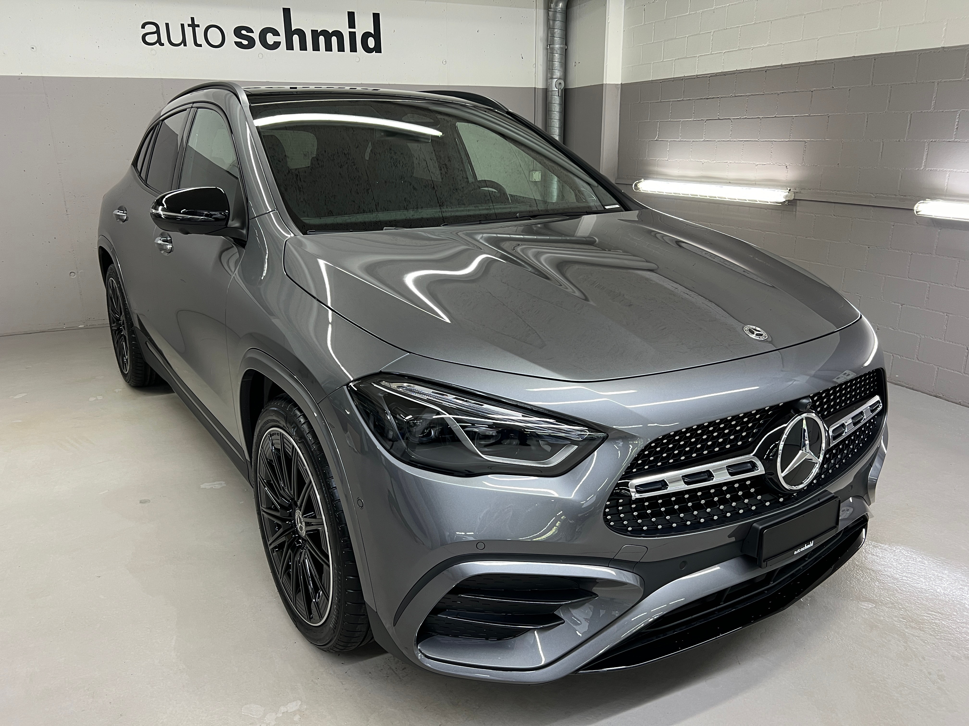 MERCEDES-BENZ GLA 250 4Matic 8G-DCT Swiss Star