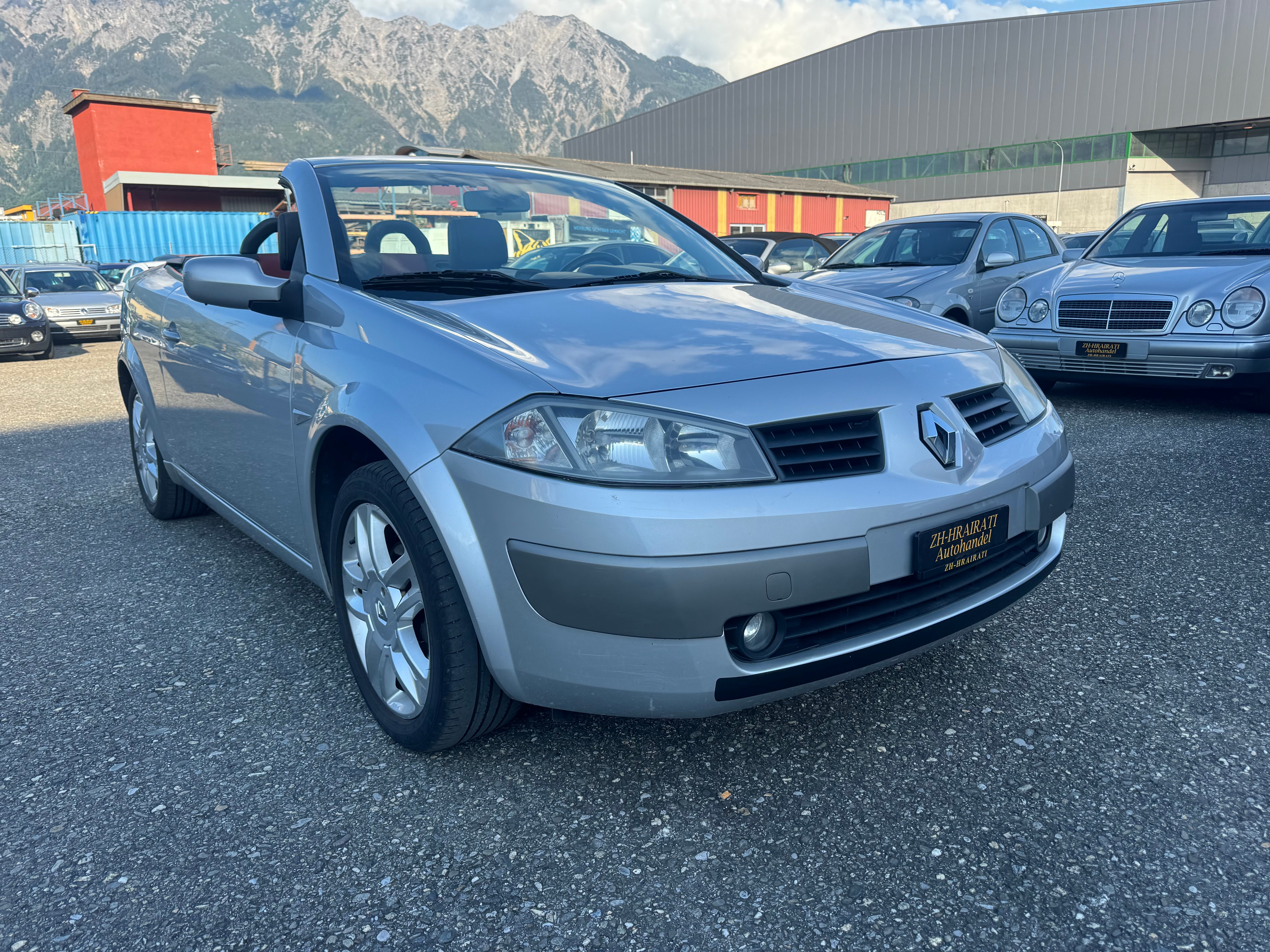 RENAULT Mégane C-C 2.0 16V Privilège Luxe