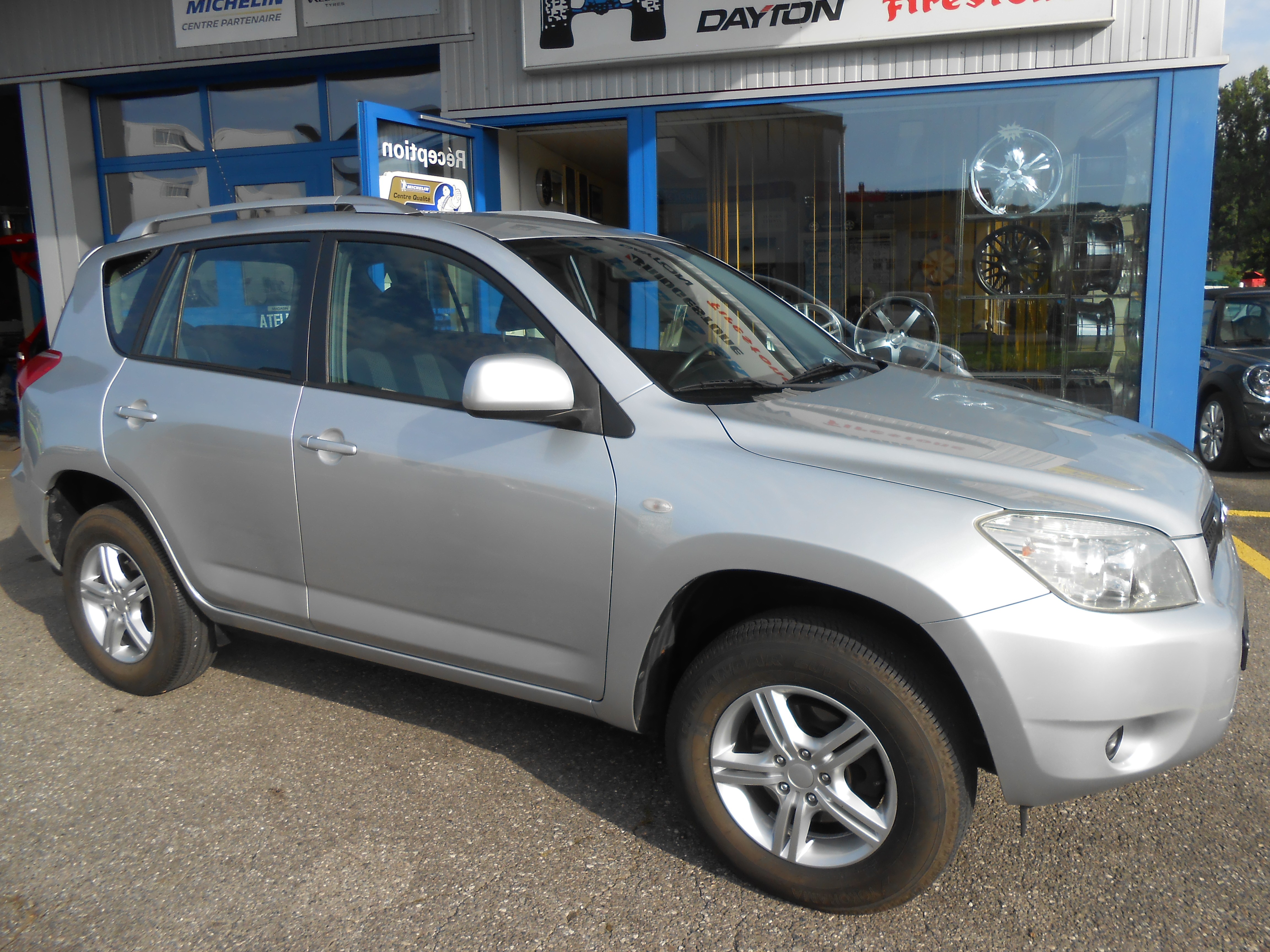 TOYOTA RAV-4 2.0 16V Linea Terra