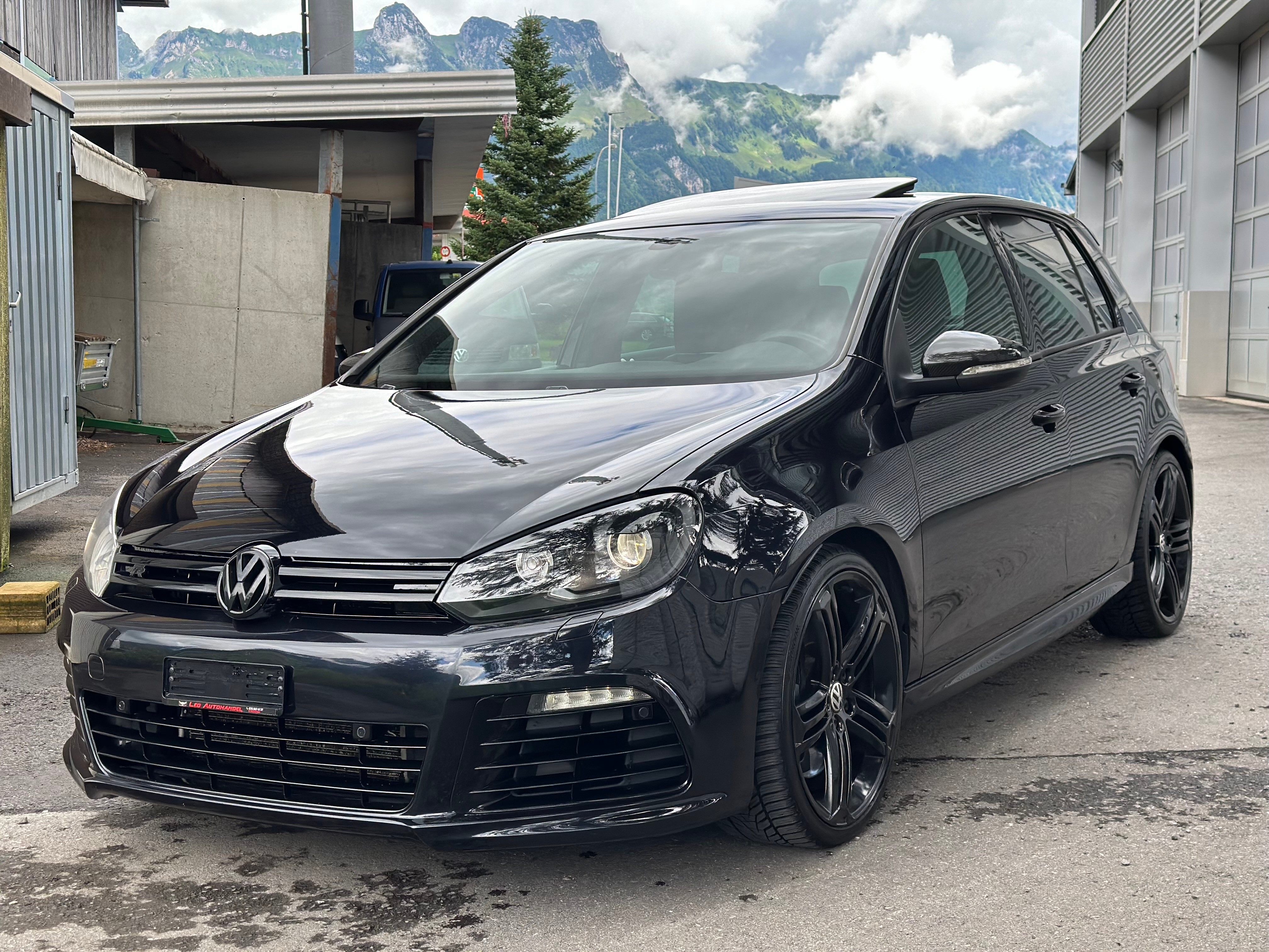 VW Golf 2.0 TSI R 4Motion