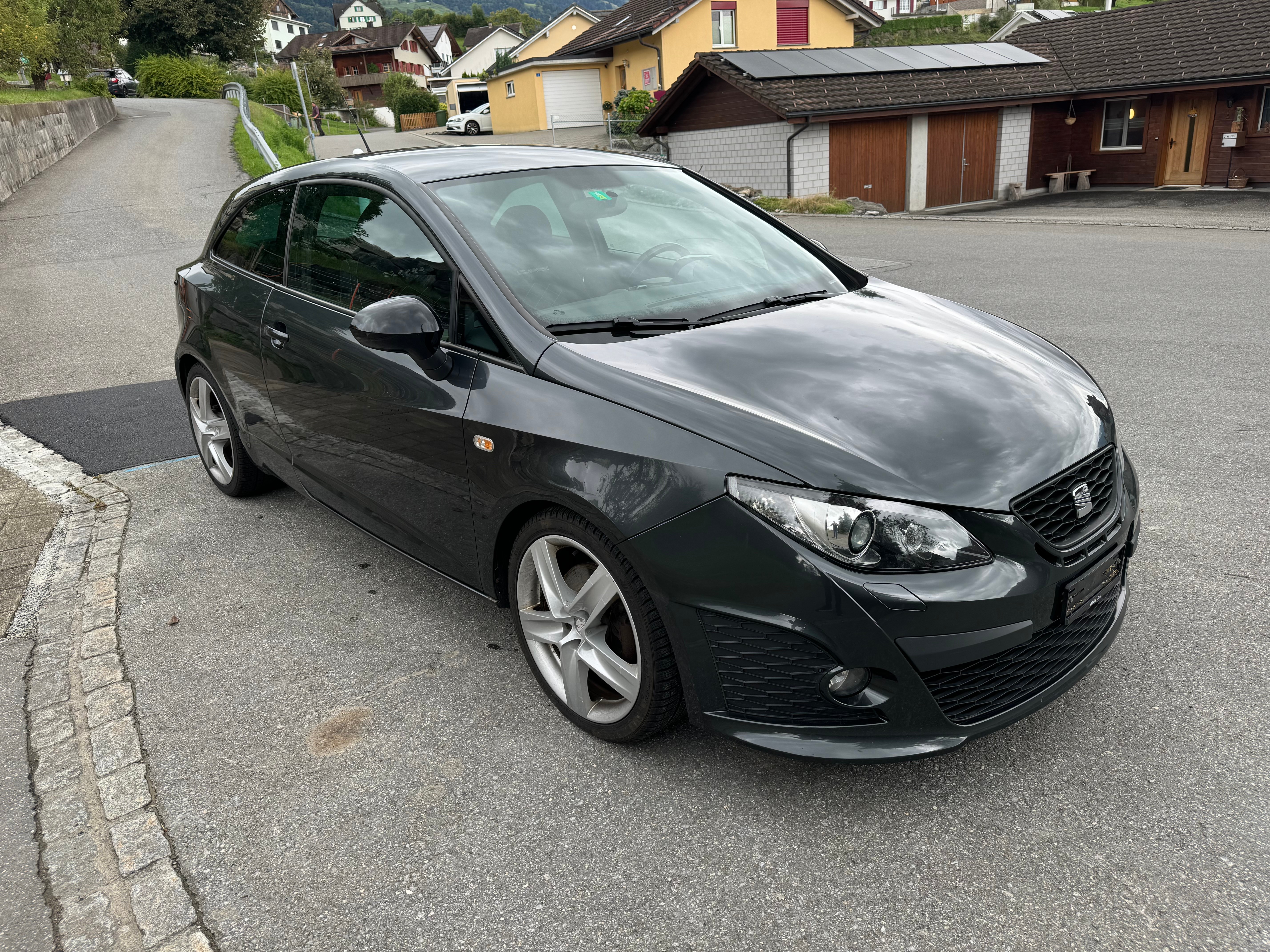 SEAT Ibiza SC 1.4 TSI Cupra DSG