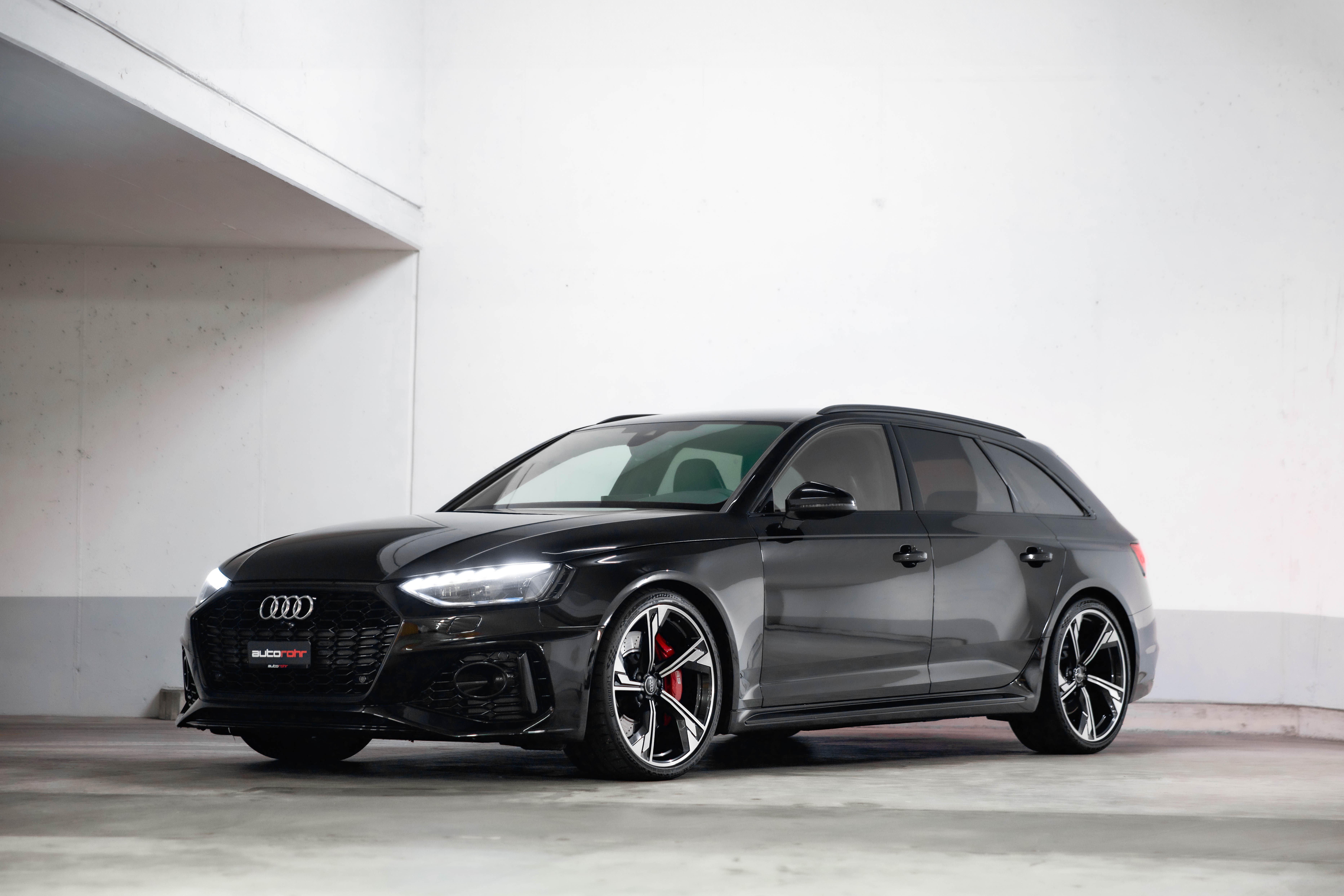 AUDI RS4 Avant quattro tiptronic