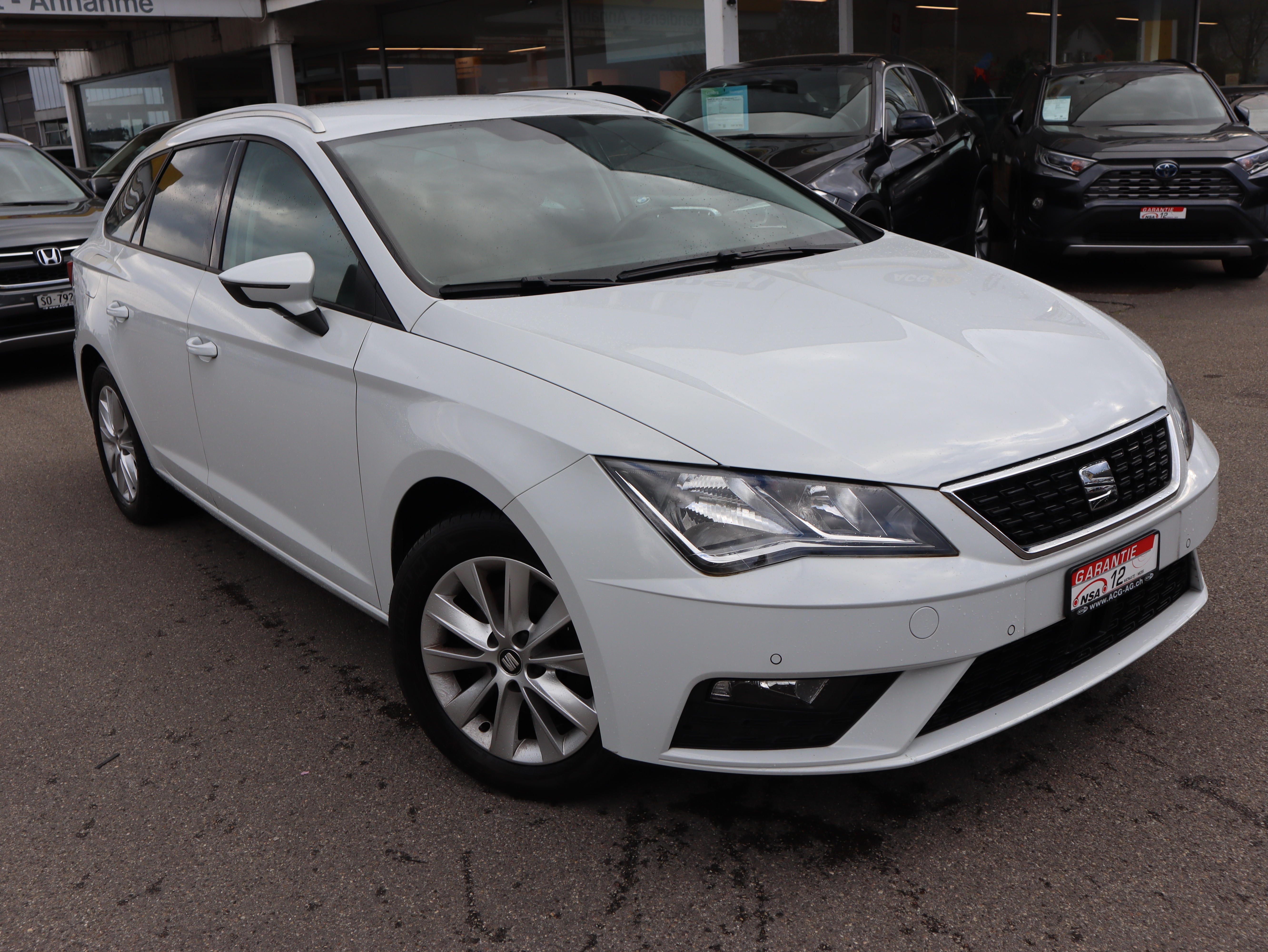 SEAT Leon ST 1.6 TDI CR Style DSG ** Gr.Navi ** PDC ** Abstandsregelsystem ** Frisch ab MFK & Service