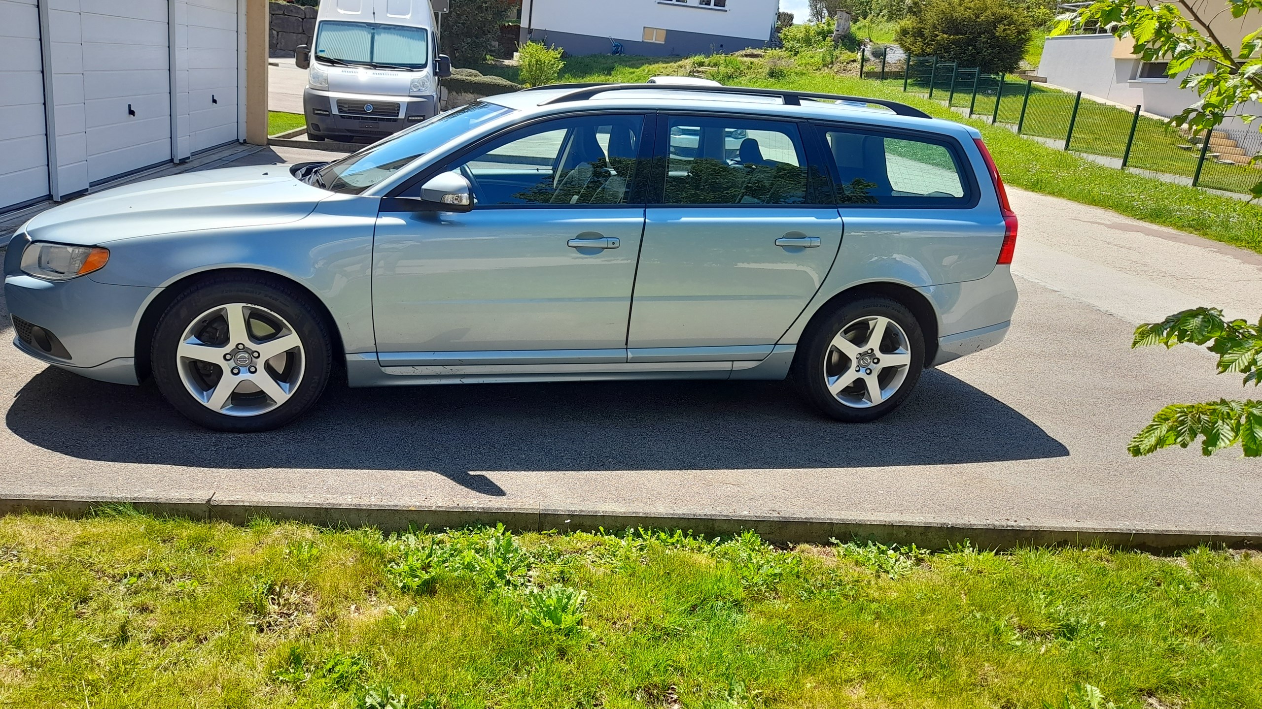 VOLVO V70 D5 Kinetic Geartronic