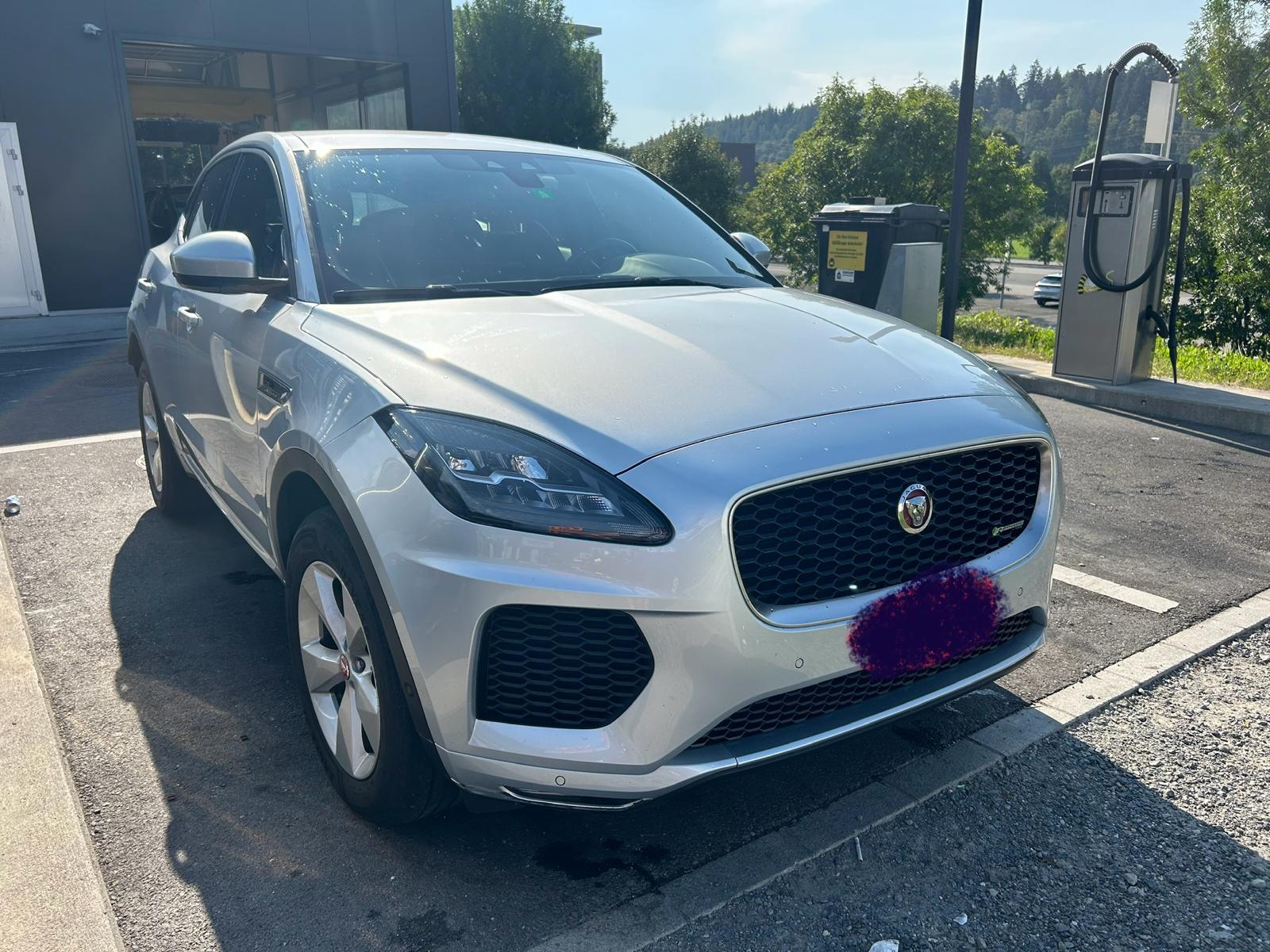 JAGUAR E-Pace 2.0d D150 R-Dynamic S