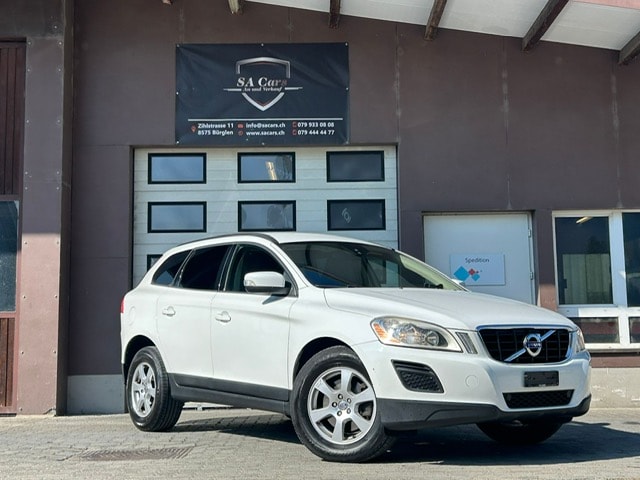 VOLVO XC60 D3 AWD Kinetic Geartronic