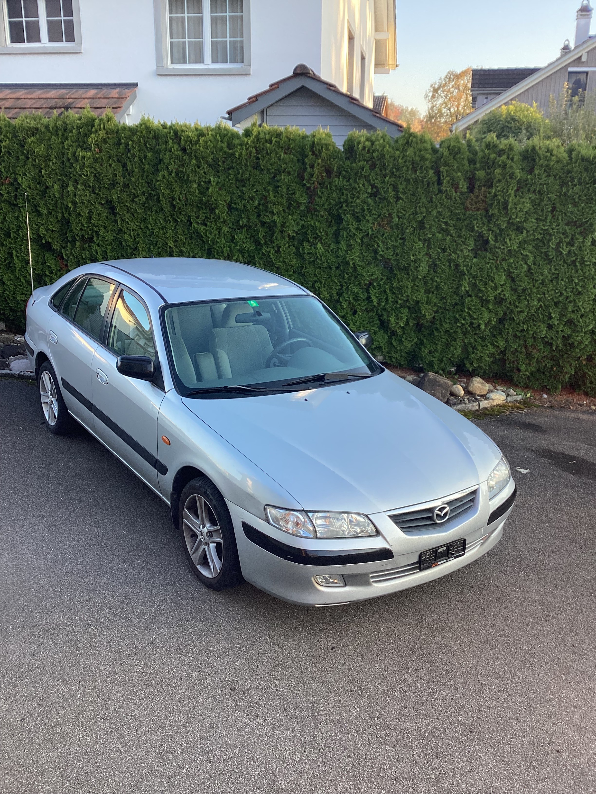 MAZDA 626 2.0i-16V HPV