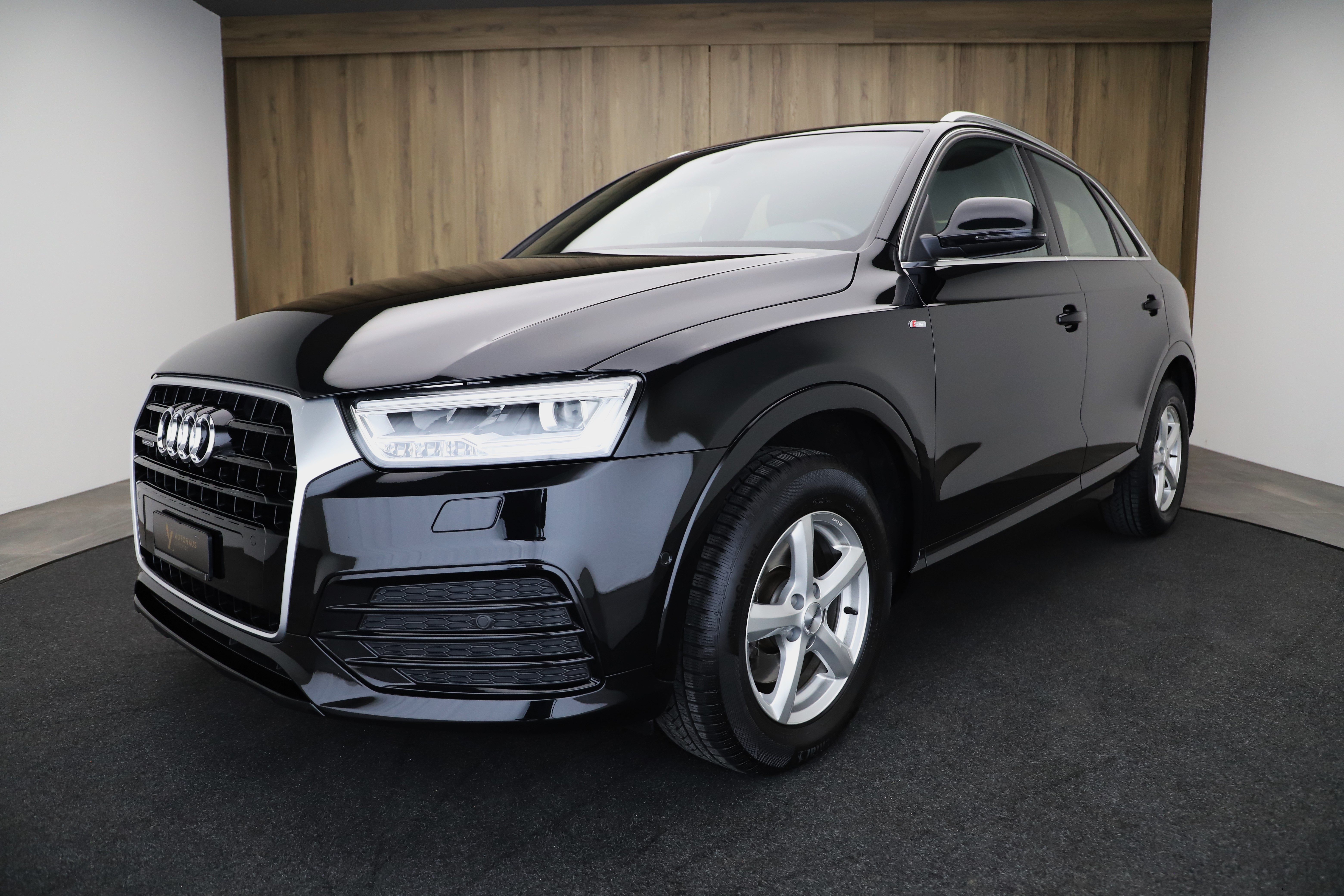 AUDI Q3 2.0 TDI S-Line Exterieur Paket quattro S-tronic